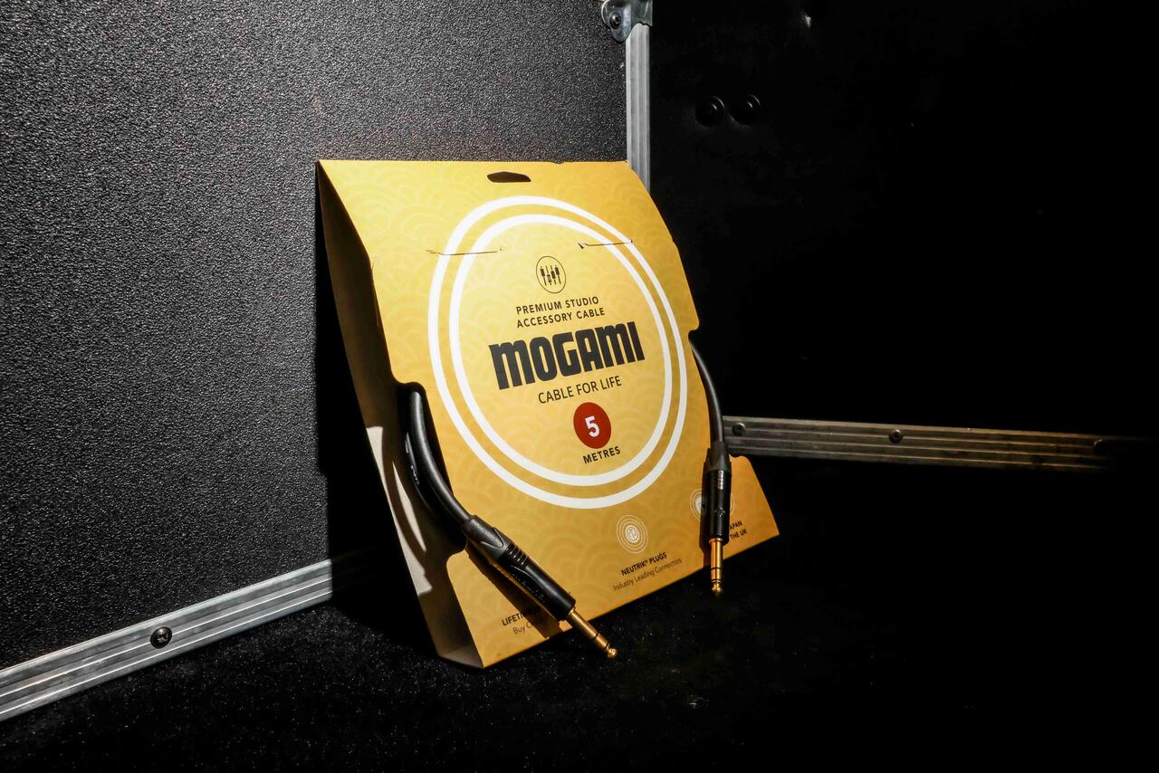 Mogami 2534 Quad Neglex 5m Cable Terminated with Neutrik Black and Gold TRS 1/4″ Jack - J3-25340-J3-5  (2).jpg