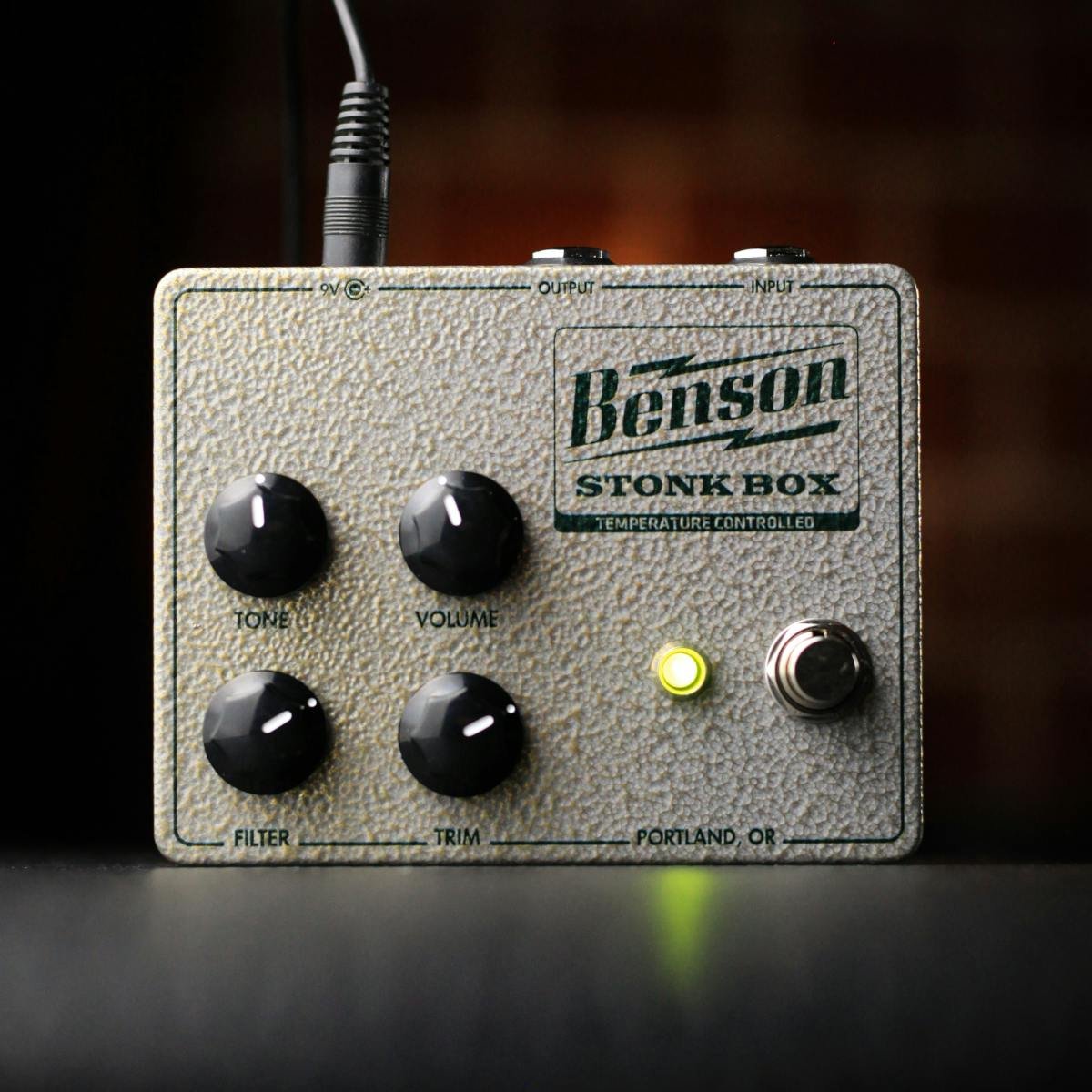 ★★★ Benson Amps STONK BOX / Tonebender Benson Amps launches second automatic thermally bias fuzz
