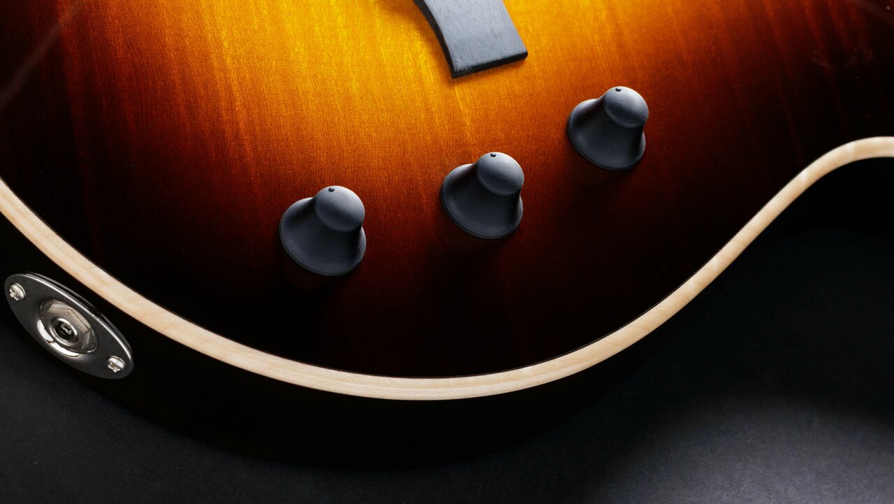 Taylor T5z Pro Electro Acoustic Hybrid Guitar in Tobacco Sunburst - TWZPROTSB-Taylor-T5z-Pro-TSB-1203173137-Hero-5.jpg