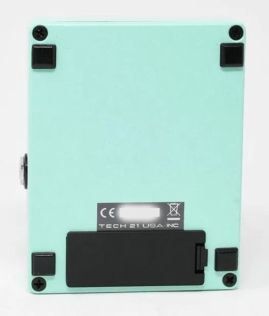 Tech 21 YYZ Geddy Lee Signature SansAmp YYZ Pedal - YYZ-4.jpg