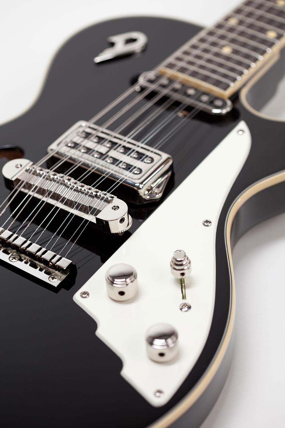 Duesenberg Mando 12-String Semi-Hollow Electric Mando Guitar in Black  - Mando_DT2.jpg