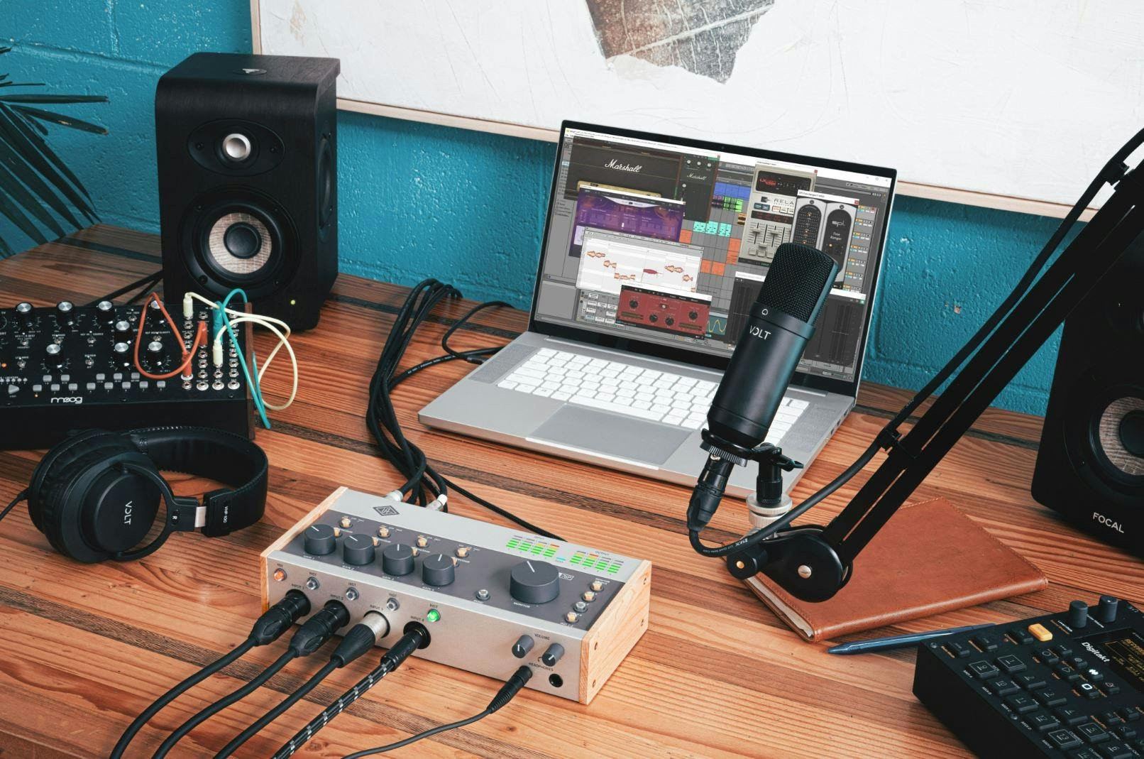 Universal Audio Volt 476P 4-in/4-out USB 2.0 Audio Interface - 531178-p p p.jpg
