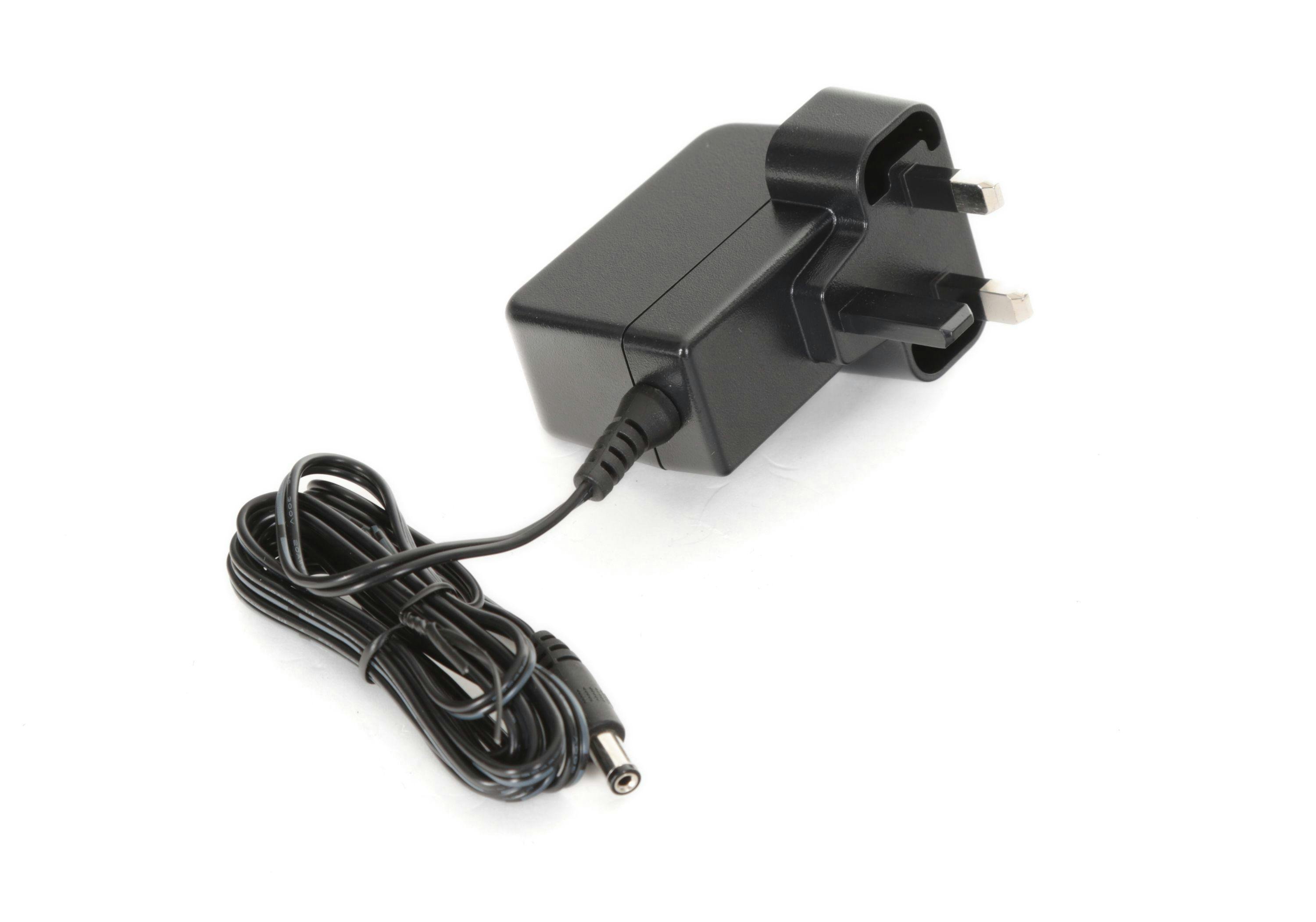 Stagg 9V 1.7 Amp DC Adapter For Guitar Effect Pedals - 382516-PSU9V1A7RUK (1).jpg
