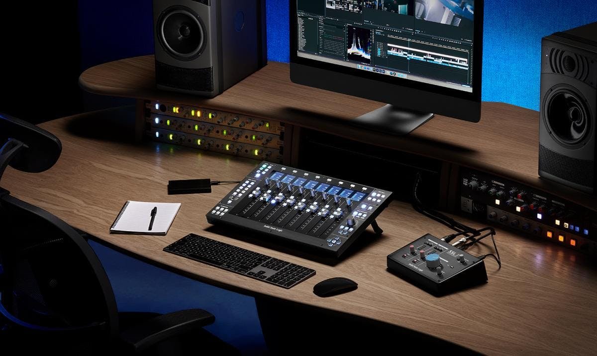 SSL UF8 Advanced DAW Controller - 514756-1654003397198.jpg