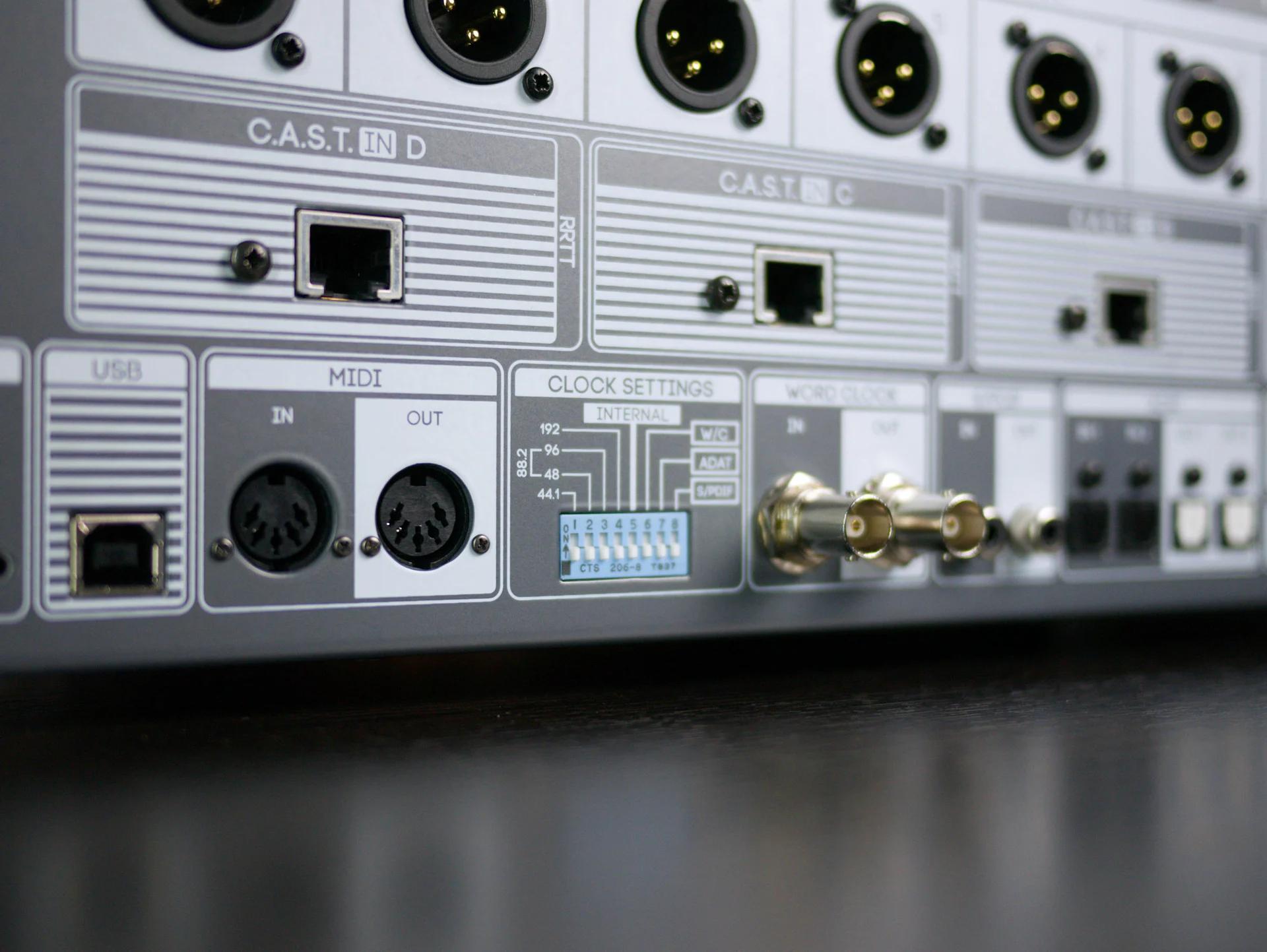 Cranborne Audio 500R8 USB Audio Interface - CRA0002 (11).jpg