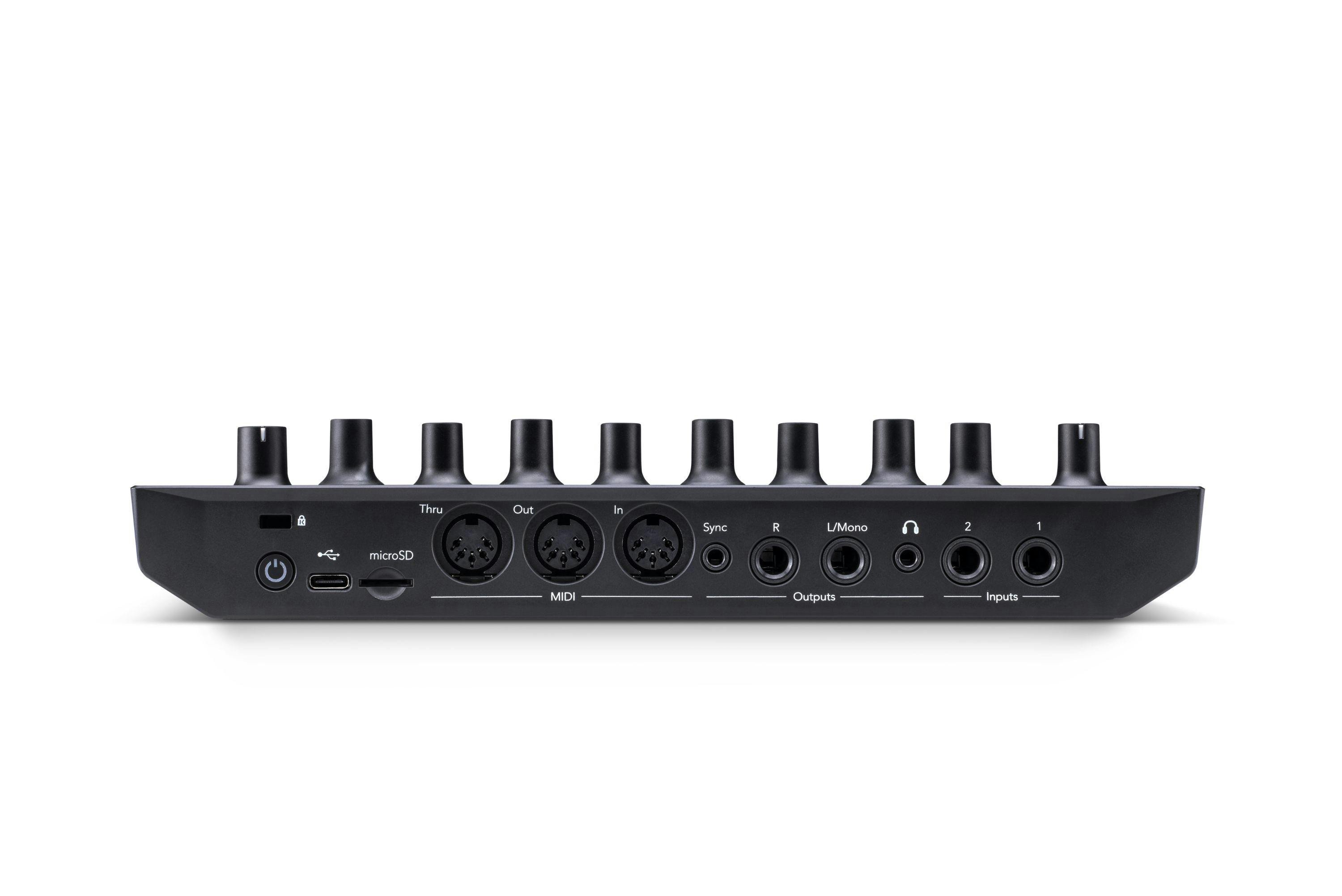 Novation Circuit Tracks - 428407-Circuit-Track_Rear_HR (1).jpg