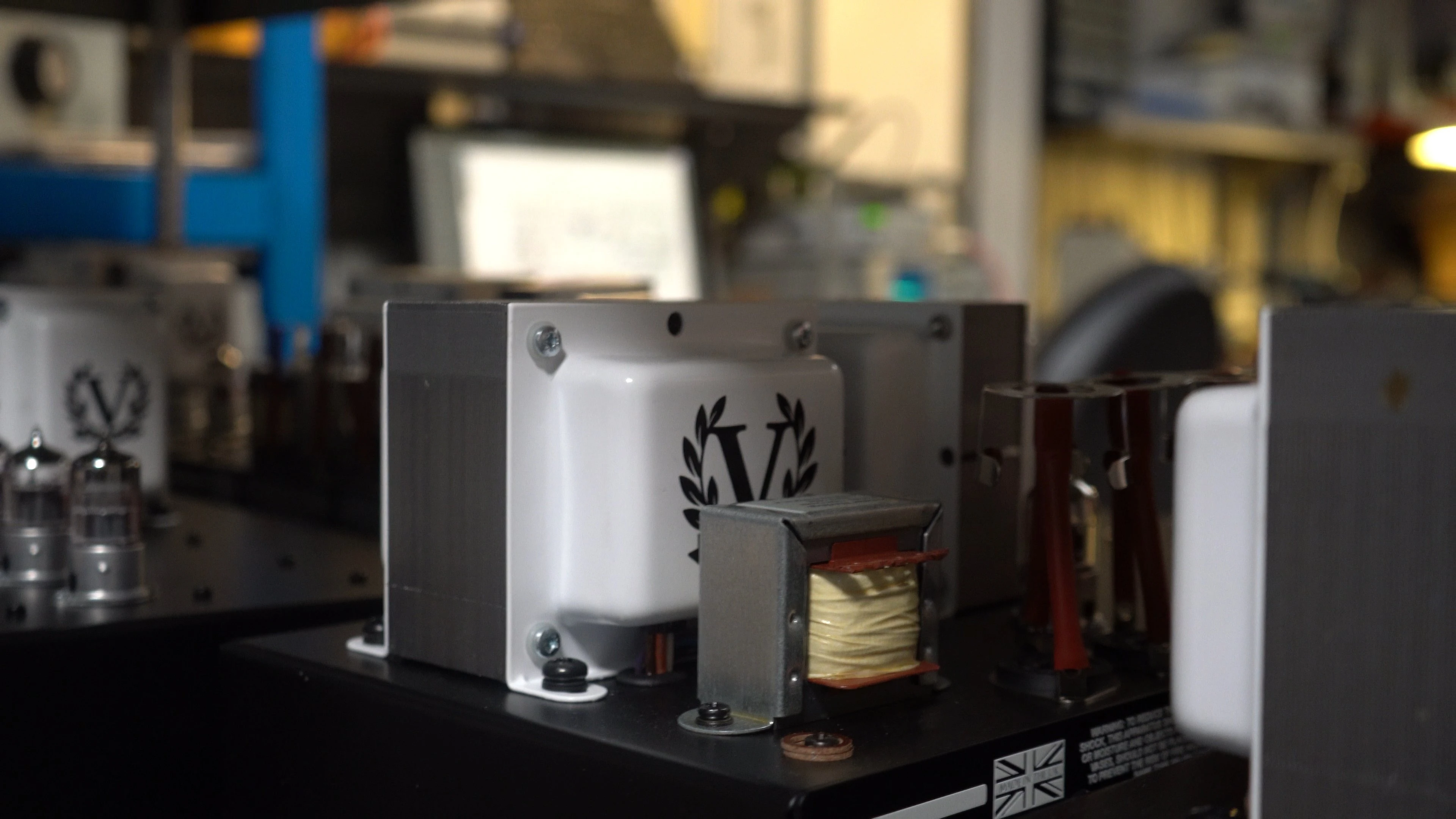 Victory MK Clean 100w Hand-Wired Valve Amp Head in Aqua - MK Transformers.jpg