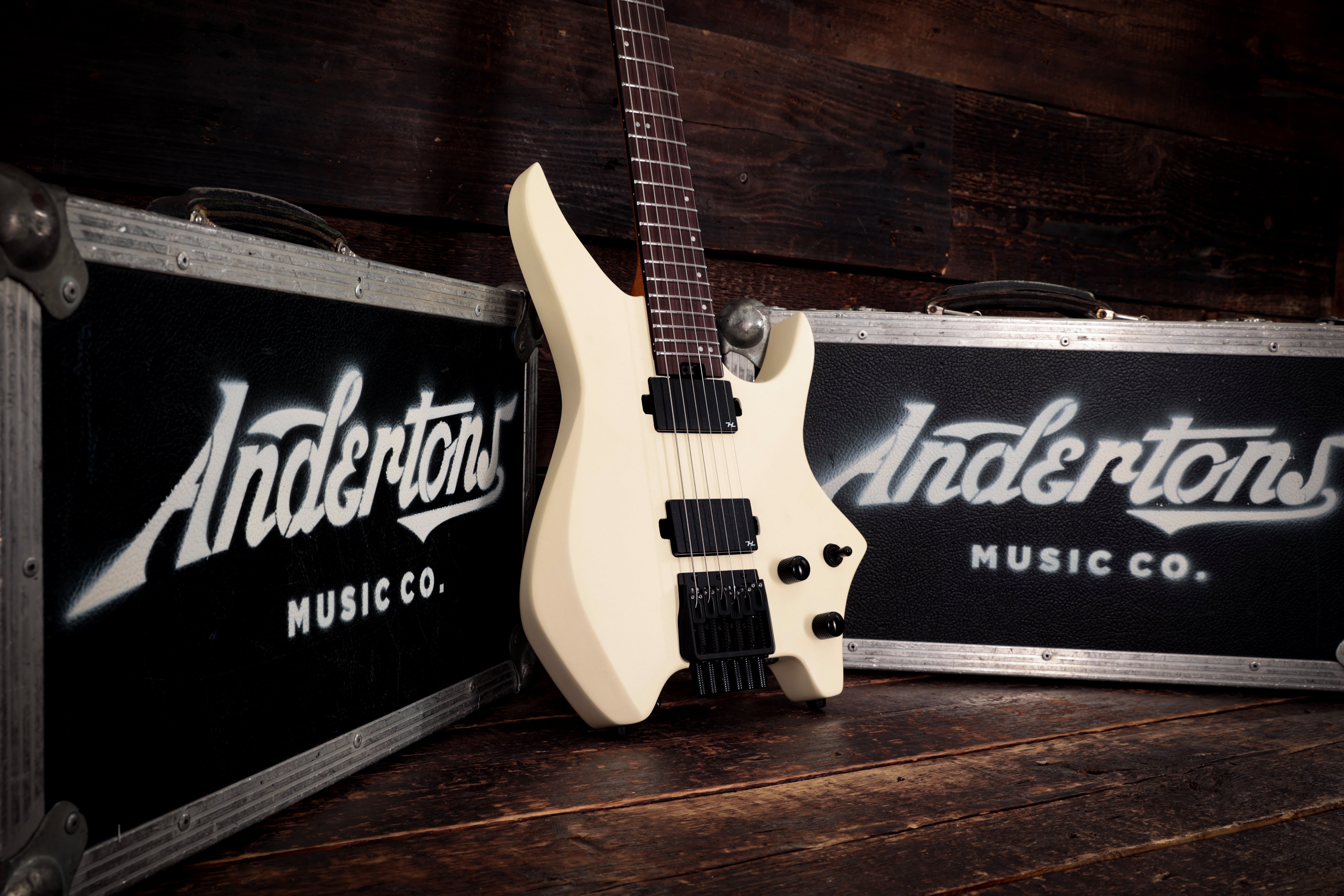 HILS NEXT HN3 Electric Guitar in Satin Ivory - HN3SIV (8).jpg