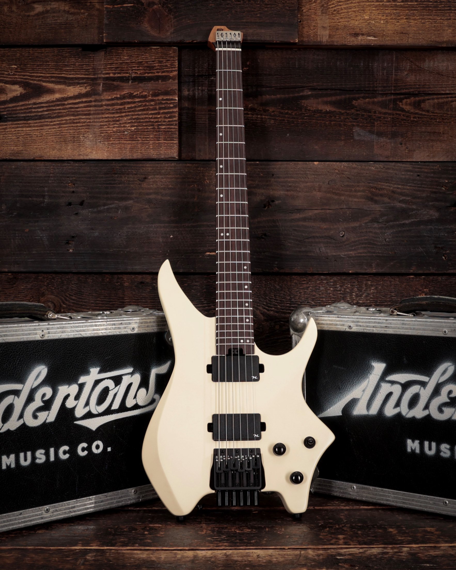 HILS NEXT HN3 Electric Guitar in Satin Ivory - HN3SIV (5).jpg