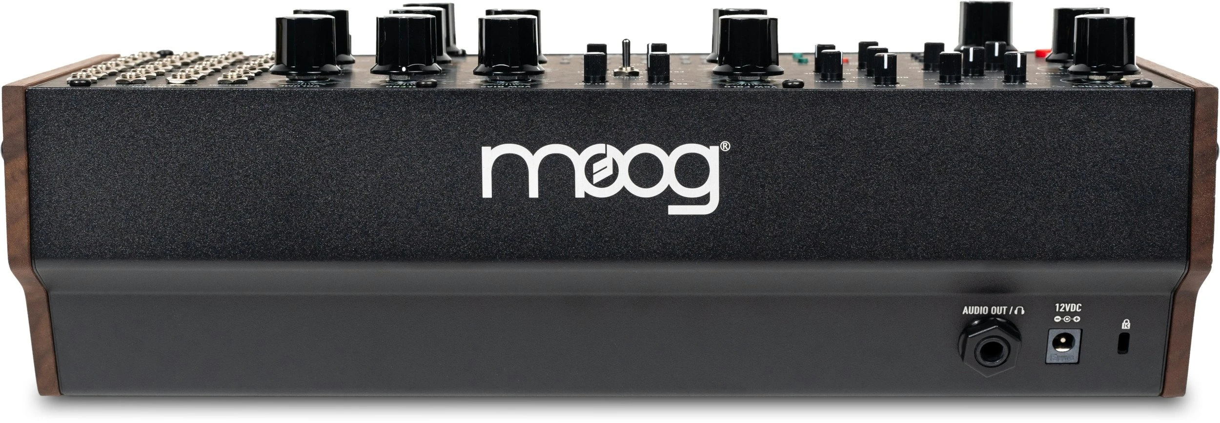 Moog Labyrinth Parallel Generative Analogue Synthesizer - LABYRINTH_05.jpg