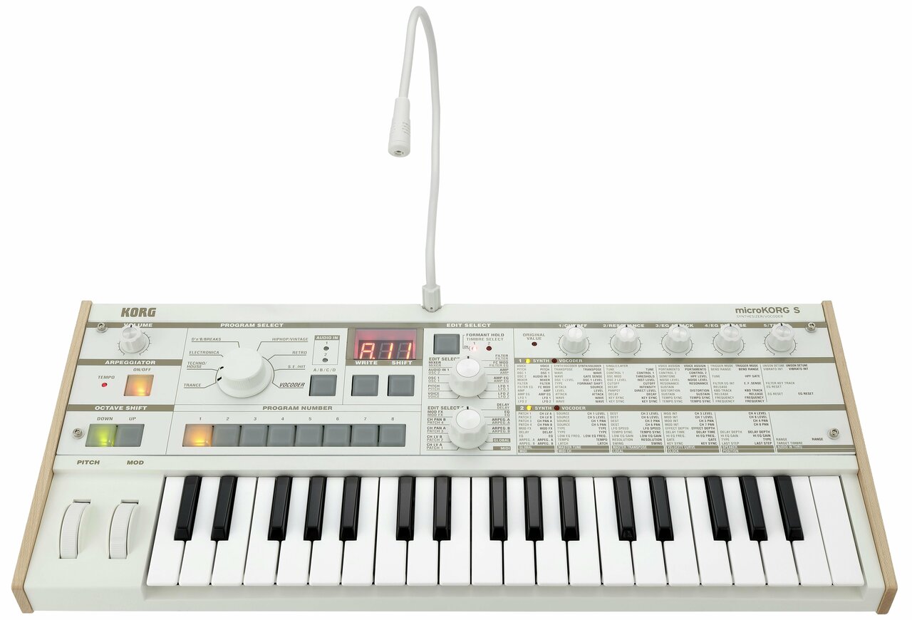 Korg MicroKORG S Synthesizer/Vocoder - 119920-microKORG_S_pers_mic_rgb.jpg