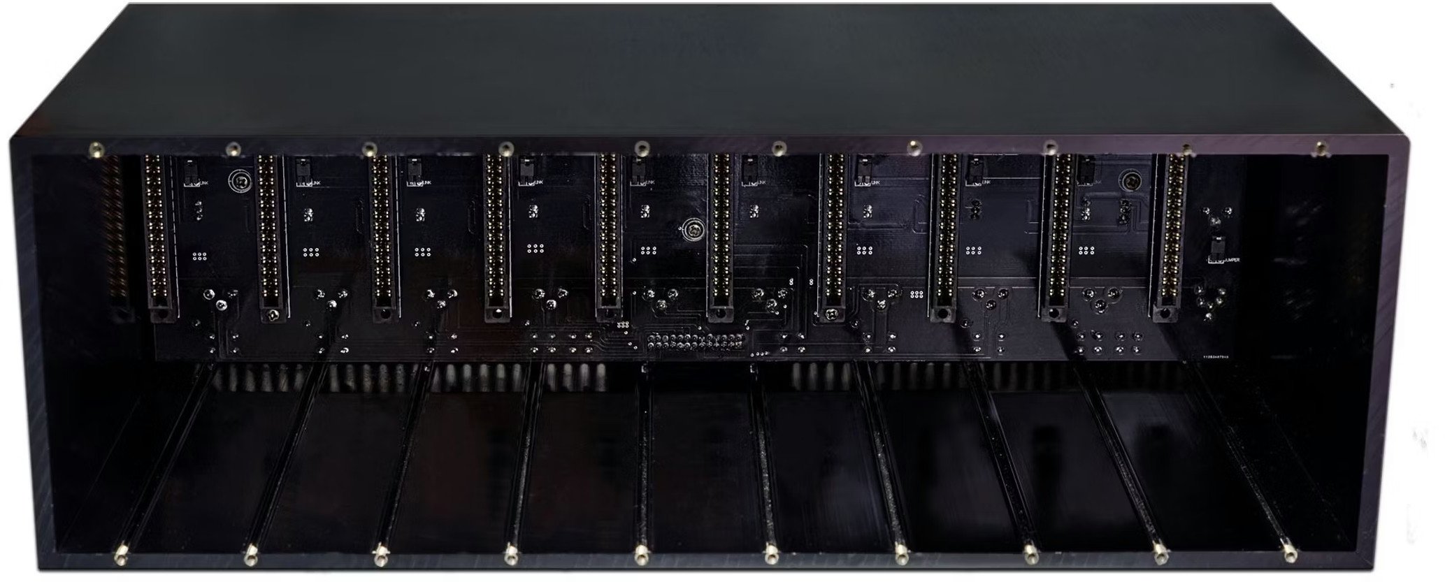 Lindell Audio 510POWER 10 Slot 500-Series Rack 500 SERIES - LA-510POWER - Front.jpg
