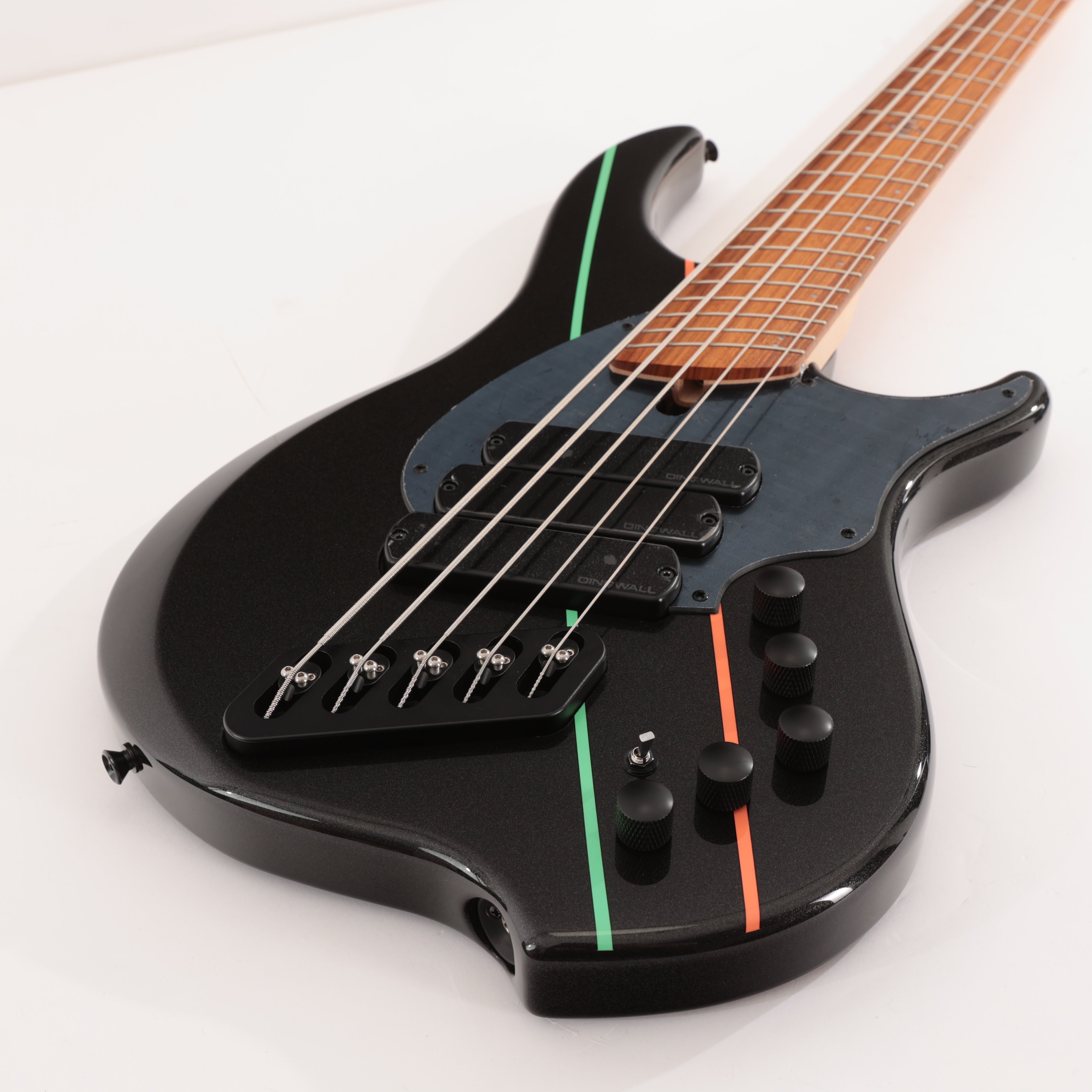 Dingwall John Taylor Signature 5-String Bass Guitar with Rupert Neve Preamp in Metallic Black  - 16682 (7).JPG
