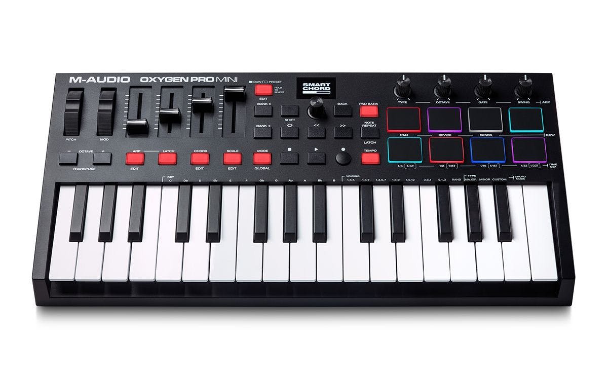M-Audio Oxygen Pro Mini 32 Key Mini Key MIDI Keyboard & Controller - 417807-1605872726564.jpg