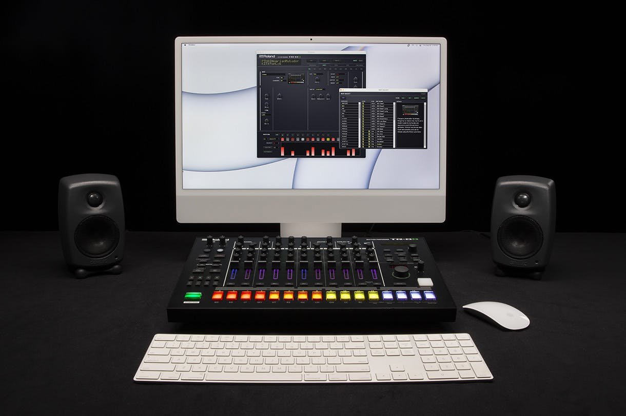 Roland TR-8S Rhythm Performer Drum Machine - 512270-1652867480122.jpg