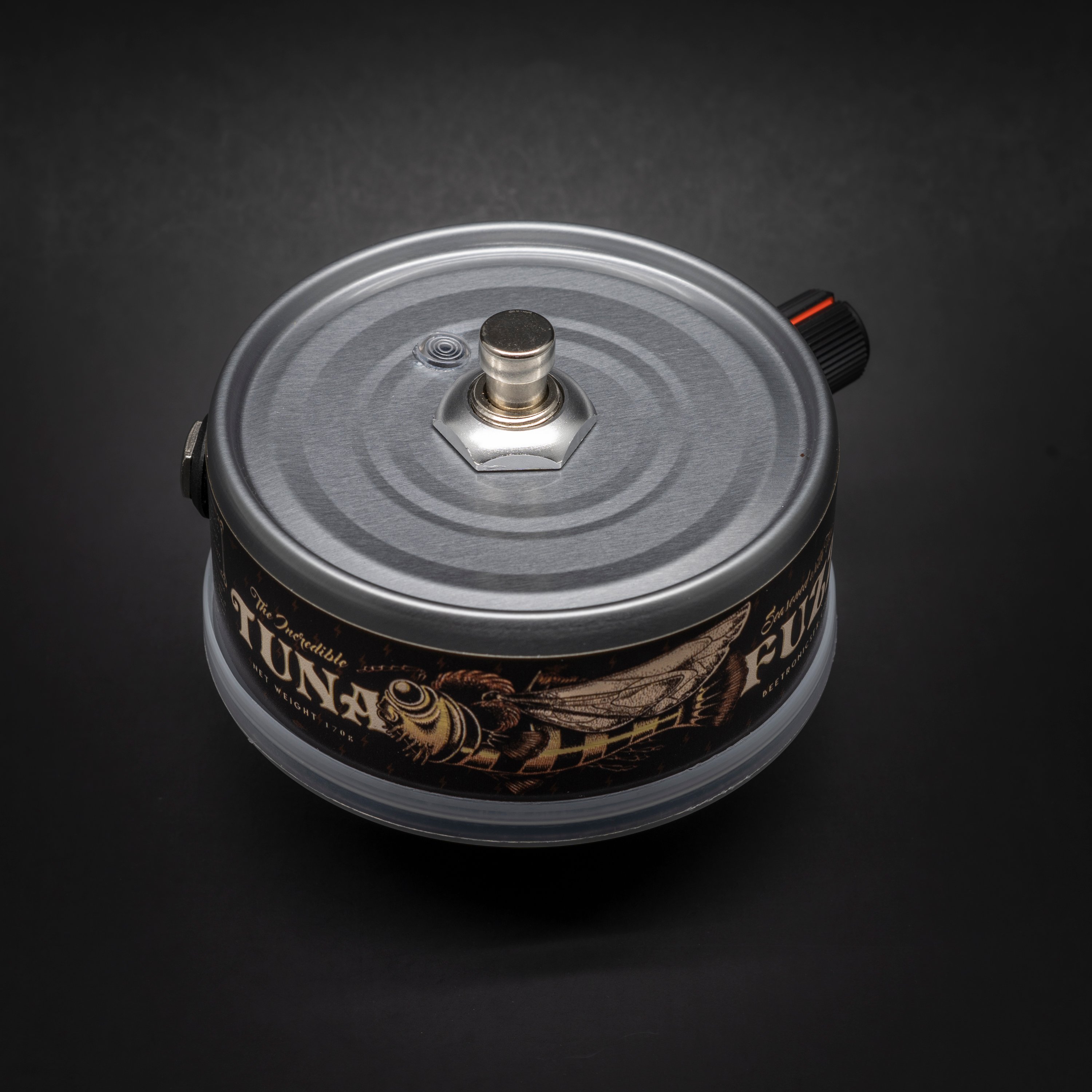 Beetronics Tuna Can Fuzz Pedal - TunaSilver_01.jpg