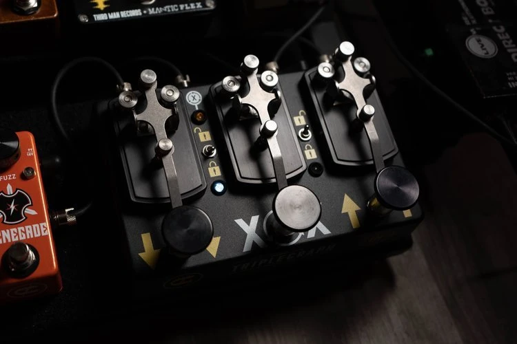 CopperSound Pedals Triplegraph Jack White Third Man Records Digital Octave Pedal - CPTRIPLEGRAPH (2).jpg