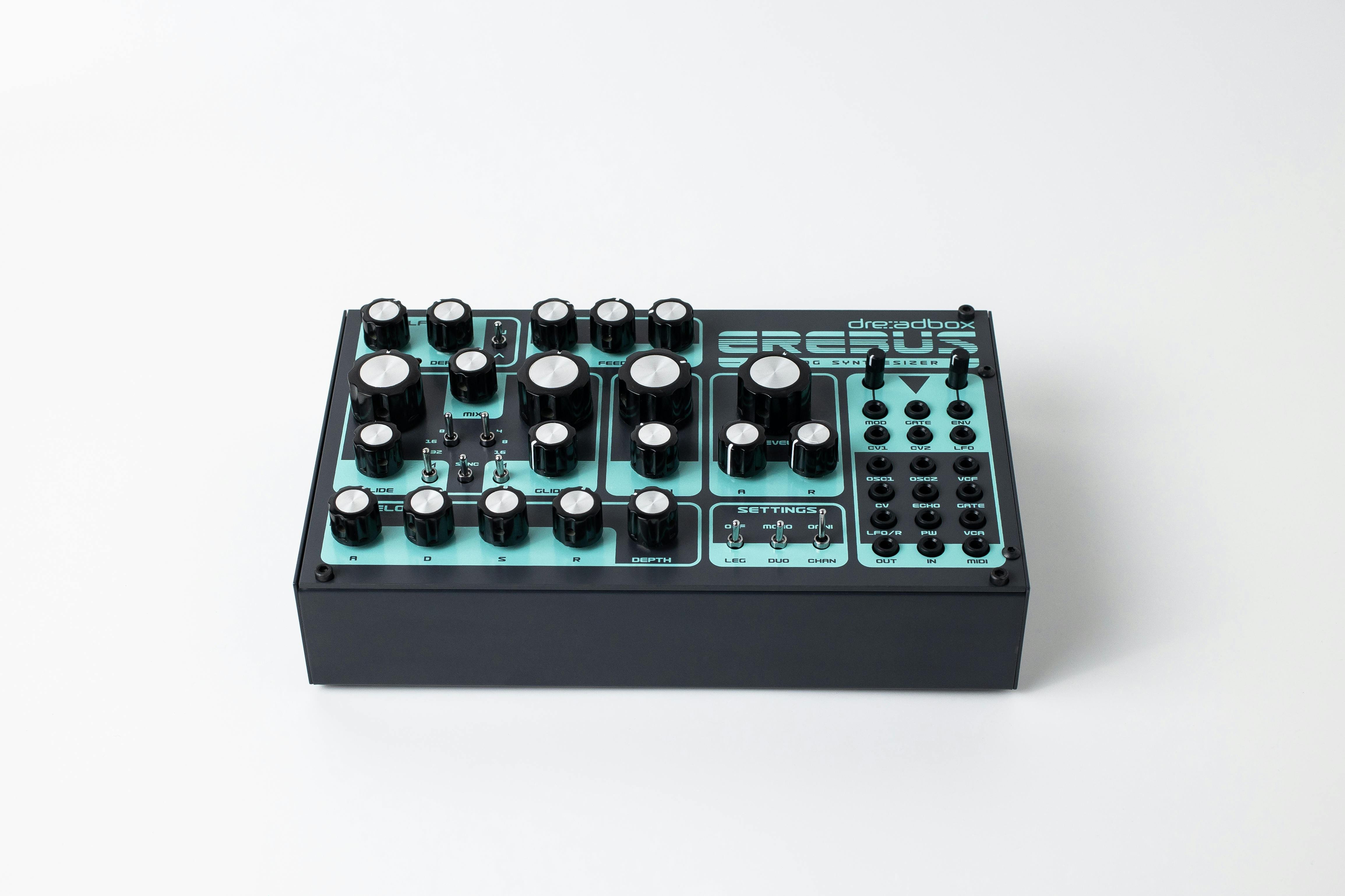 Dreadbox Erebus - Analogue Paraphonic Synthesizer Reissue - EREBUS-dread2_06.jpg