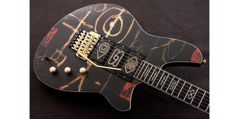 Reverend Vernon Reid Signature Totem Shaman - VR-S-SHMN-E-RAHCHC-X 5.jpg