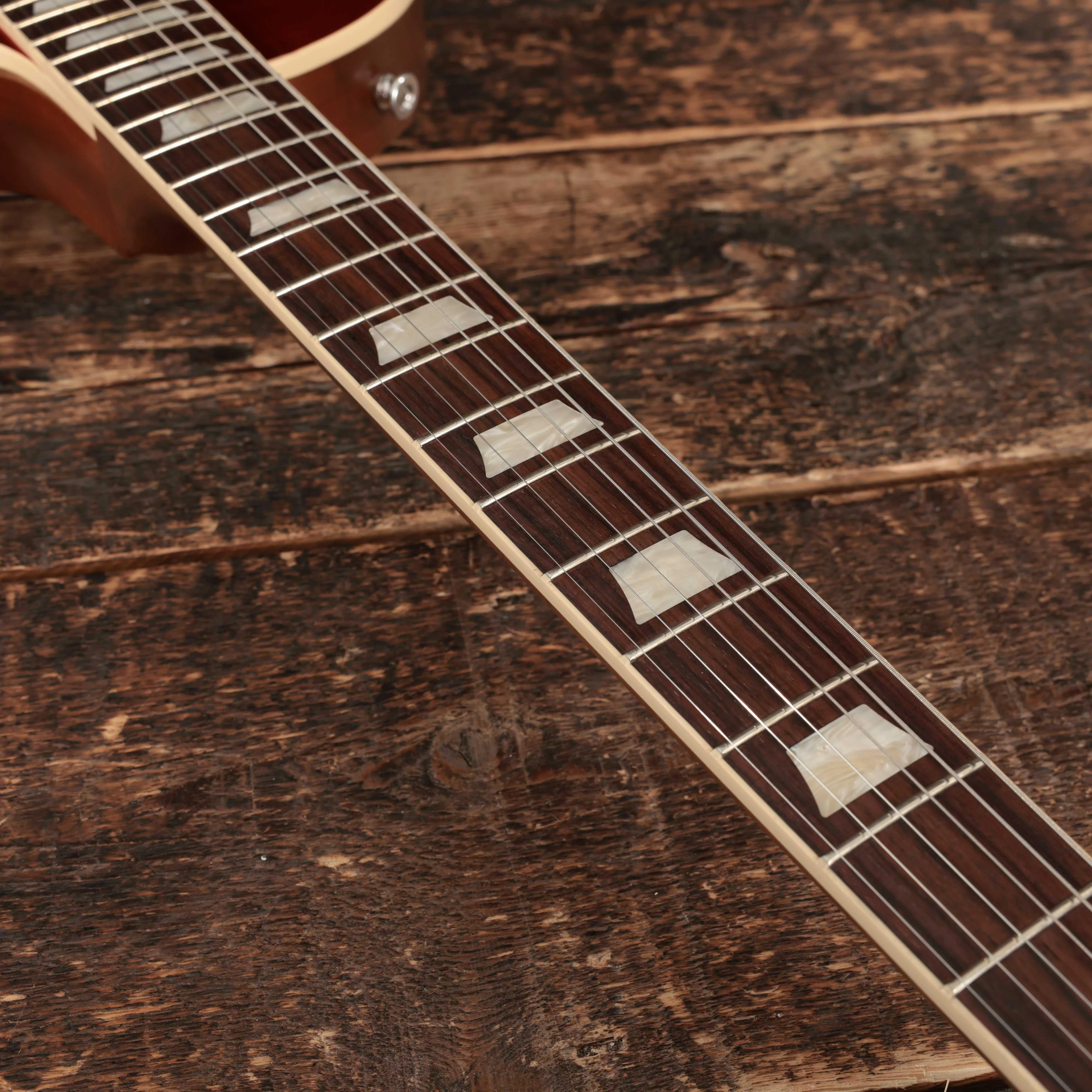 Gibson Les Paul Standard 60s Faded in Vintage Bourbon Burst - 216660093 (12).jpg