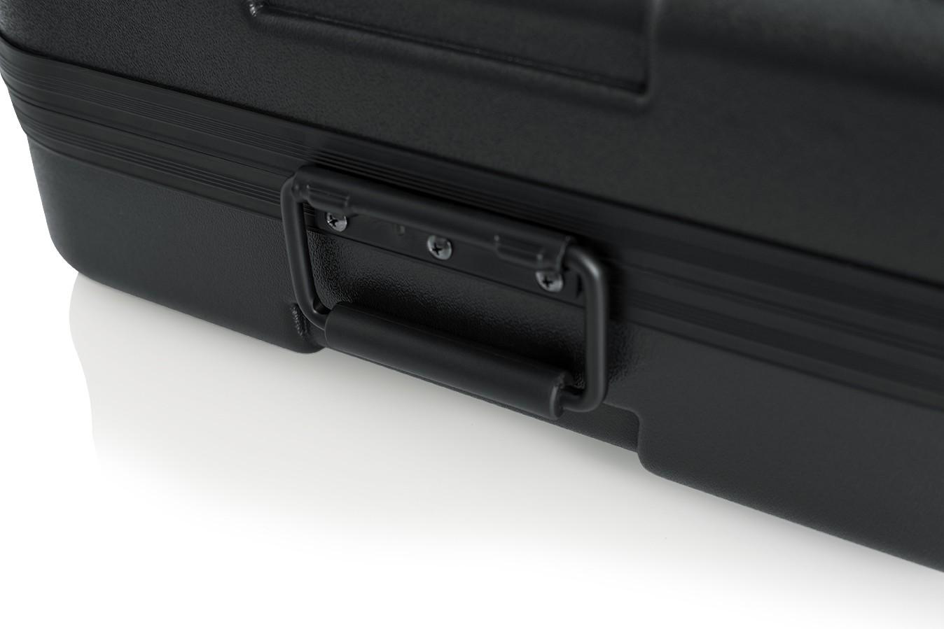 Gator ATA Molded PE Case with TSA Latches 61 Note Keyboard Case - GTSA-KEY61_6.jpg