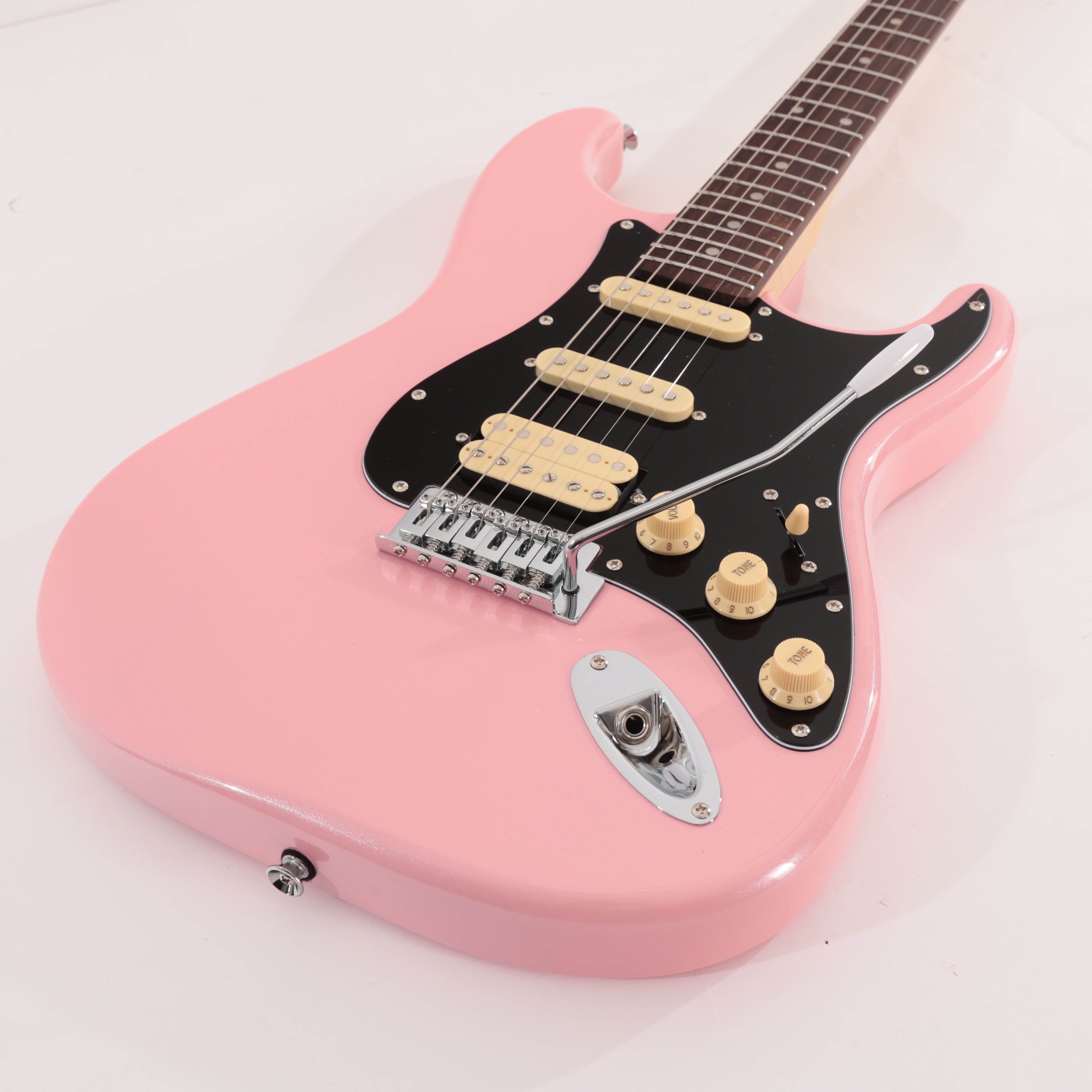 EastCoast ST2 HSS Electric Guitar in Bubblegum Metallic - EC-GS100H-BGM (6).jpg