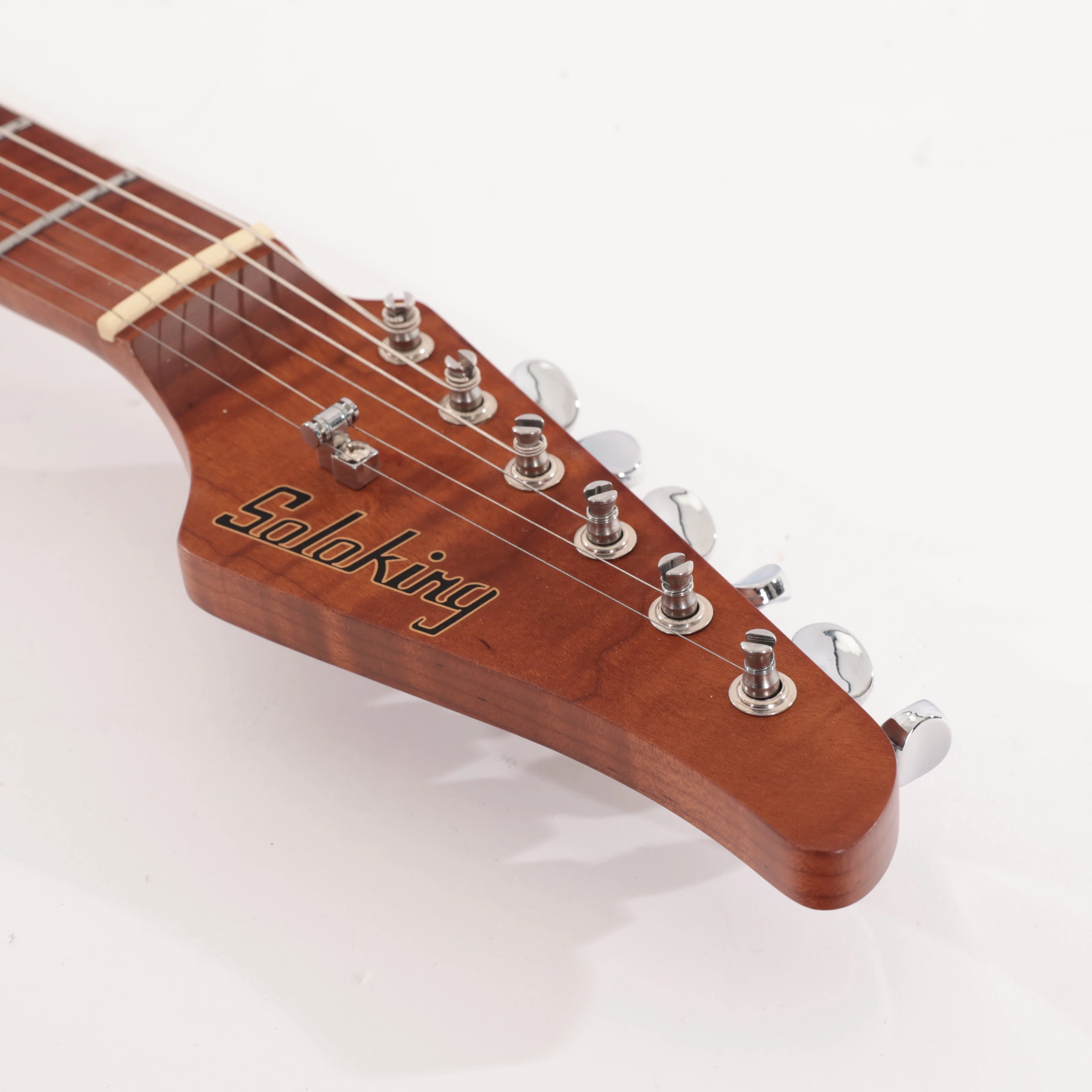 Soloking MT-1 Artisan in Honeyburst with Maple Fretboard - MT-1-ARTISAN-HB (9).jpg