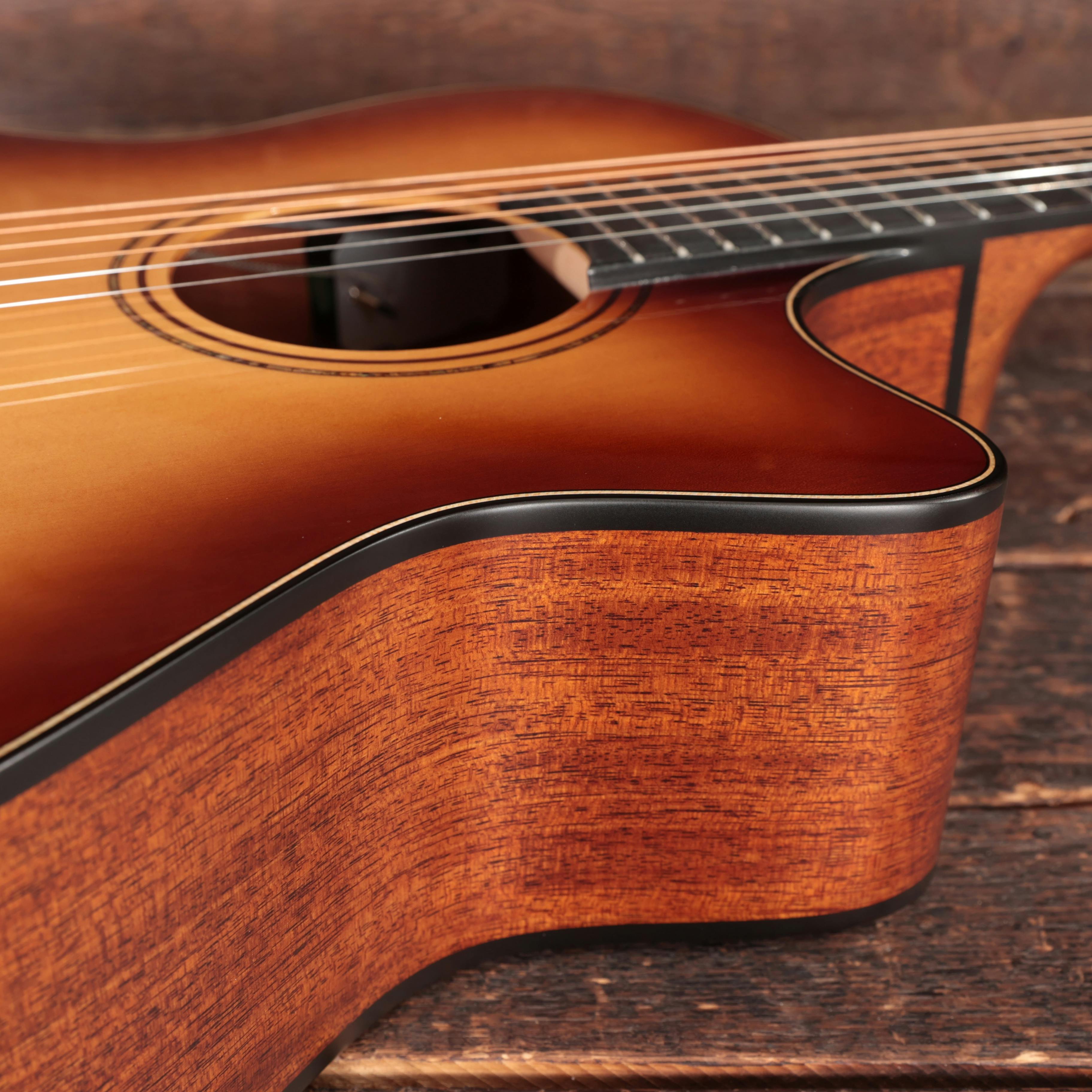 Alvarez Performer AG60CE Grand Auditorium Electro-Acoustic in Shadowburst - AG60CEPERFORMER-ag60-grand-performer-alvarez-angle.jpg