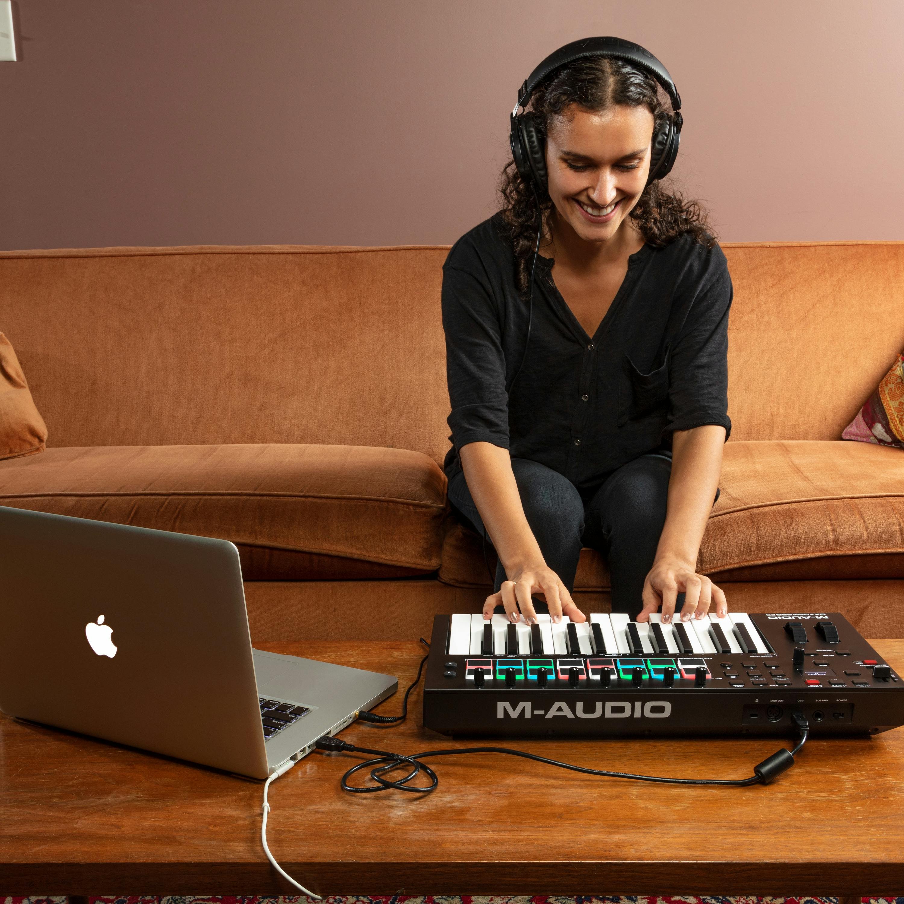 M-Audio Oxygen Pro 25 MIDI Keyboard & Controller - 419775-25 lifestyle 4.jpg