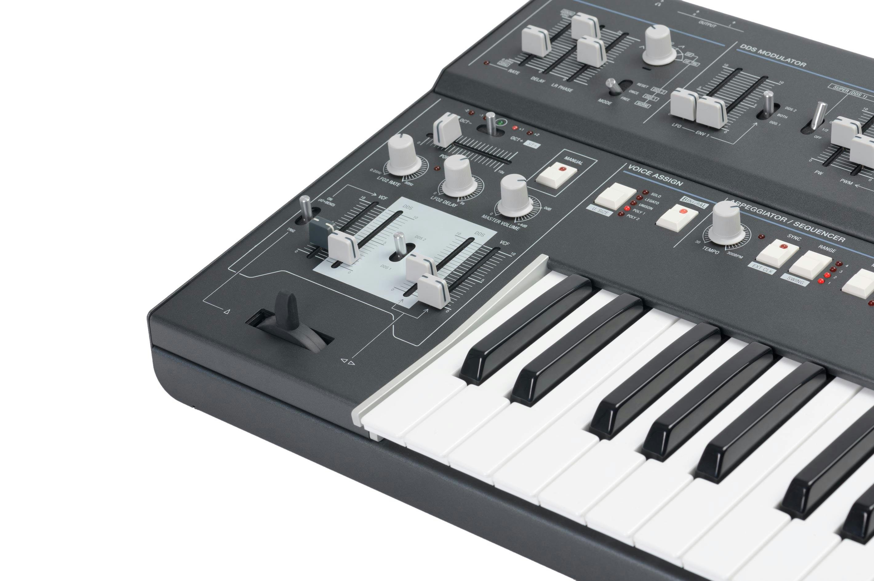 UDO Super 6 - 12 Voice Binaural Analogue Hybrid Synthesizer in Black - 381166-UDO_Super6_White_Web_14.jpg