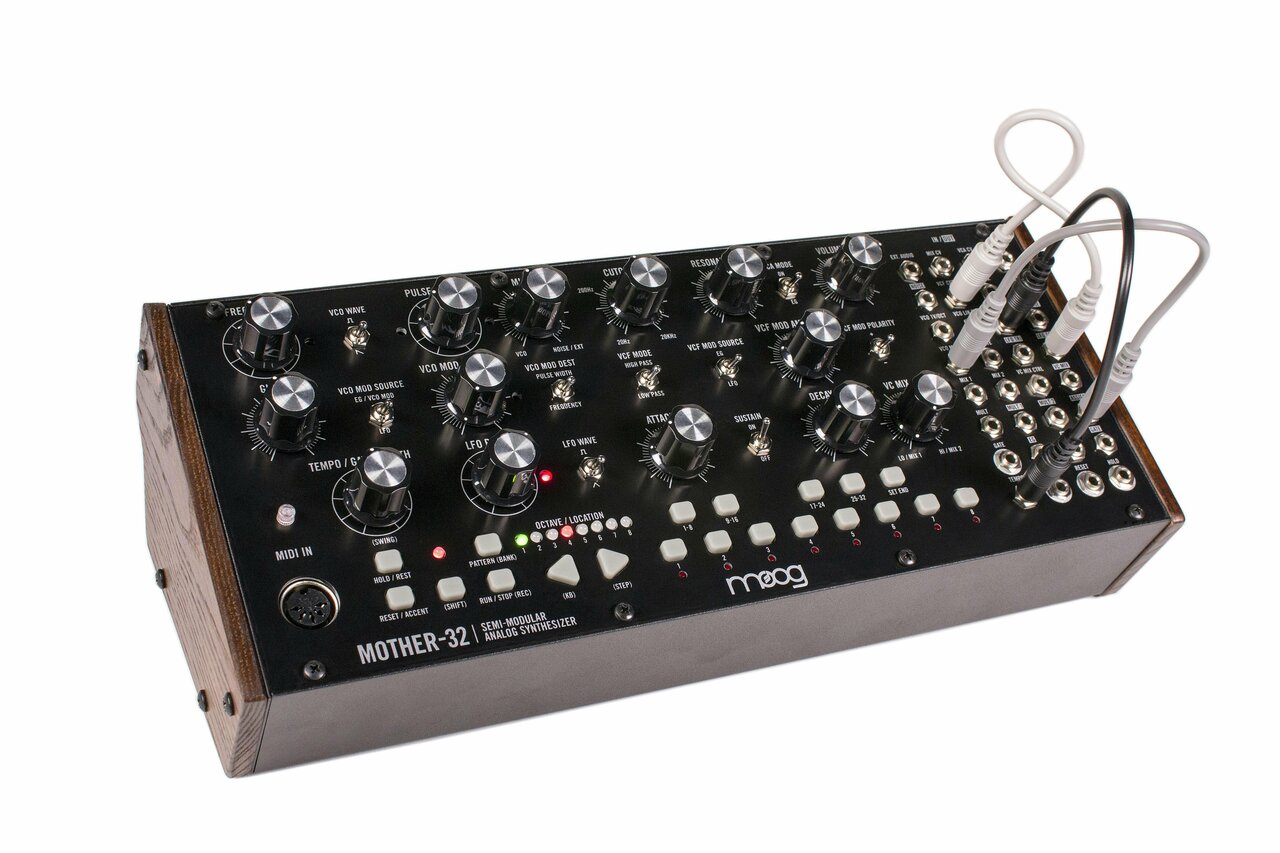 Moog Mother-32 Modular Synthesizer - 89727-Mother_32_Angled_White.jpg
