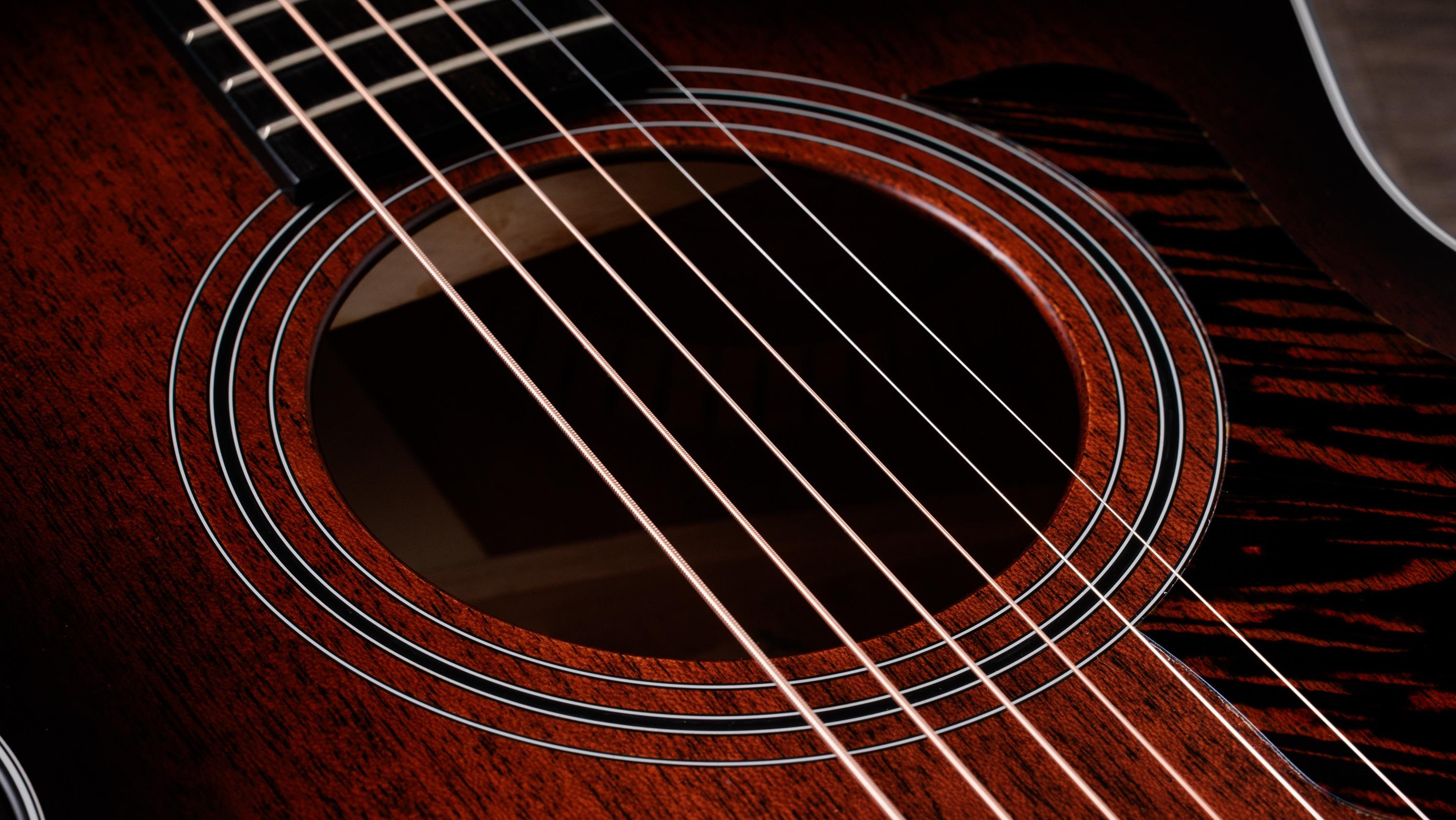 Taylor 322ce Grand Concert Electro Acoustic  - 322CE- 5 (4).jpg