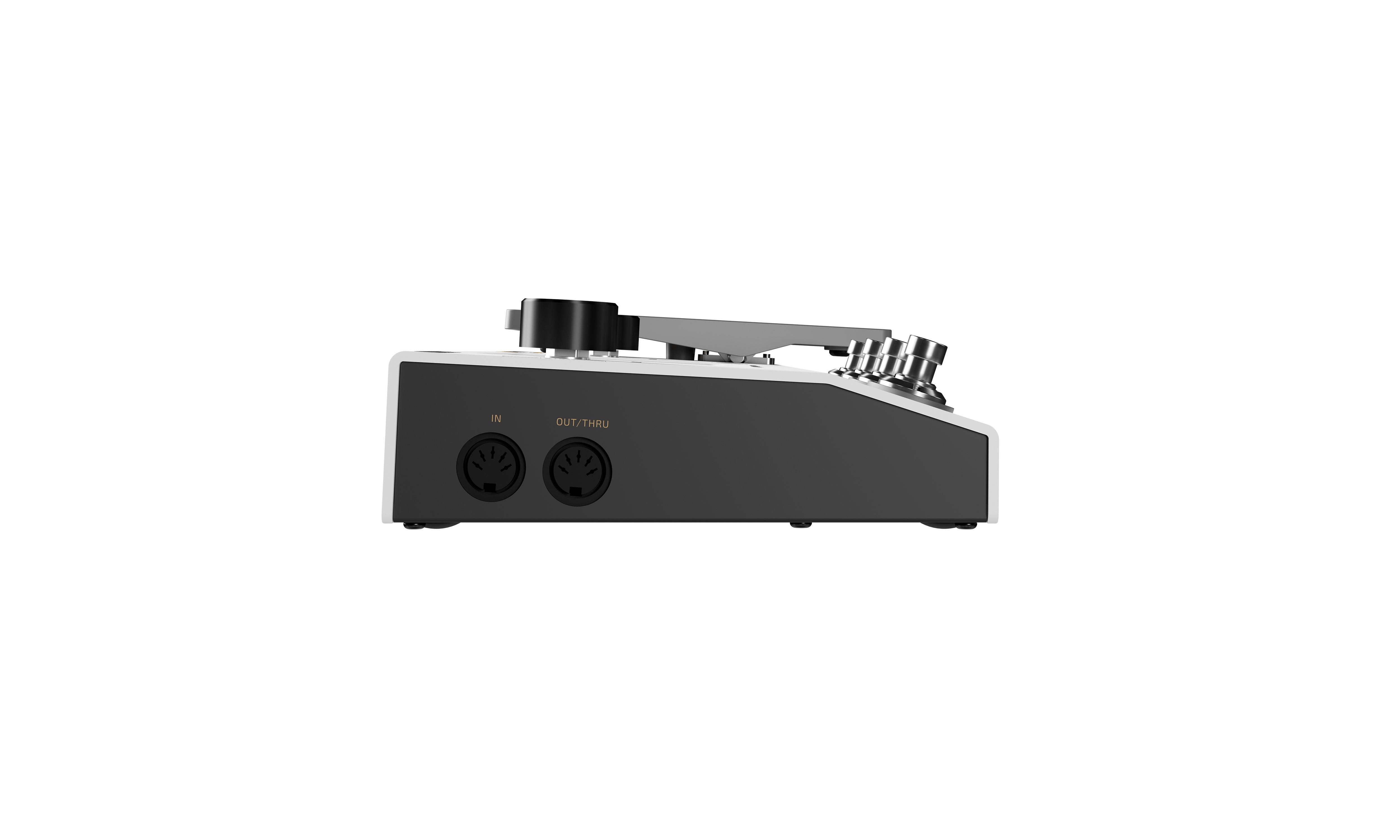 Hotone Ampero II Multi-FX & Amp Modelling Pedal - Ampero II_Left_Hi_V01_240922.jpg