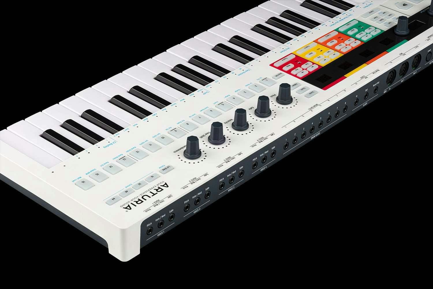 Arturia Keystep Pro 37-key MIDI Keyboard & Controller & Multi-channel Sequencer - 513832-1653555078144.jpg