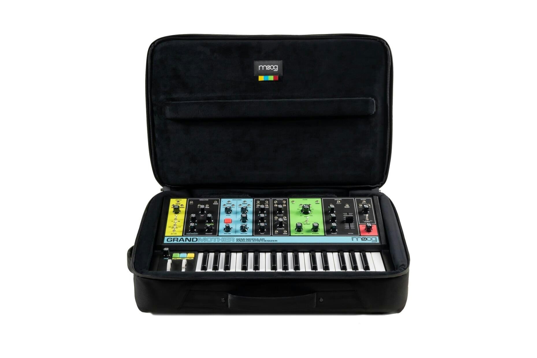 Moog SR Series Grandmother Case - 408103-1600877414817.jpg