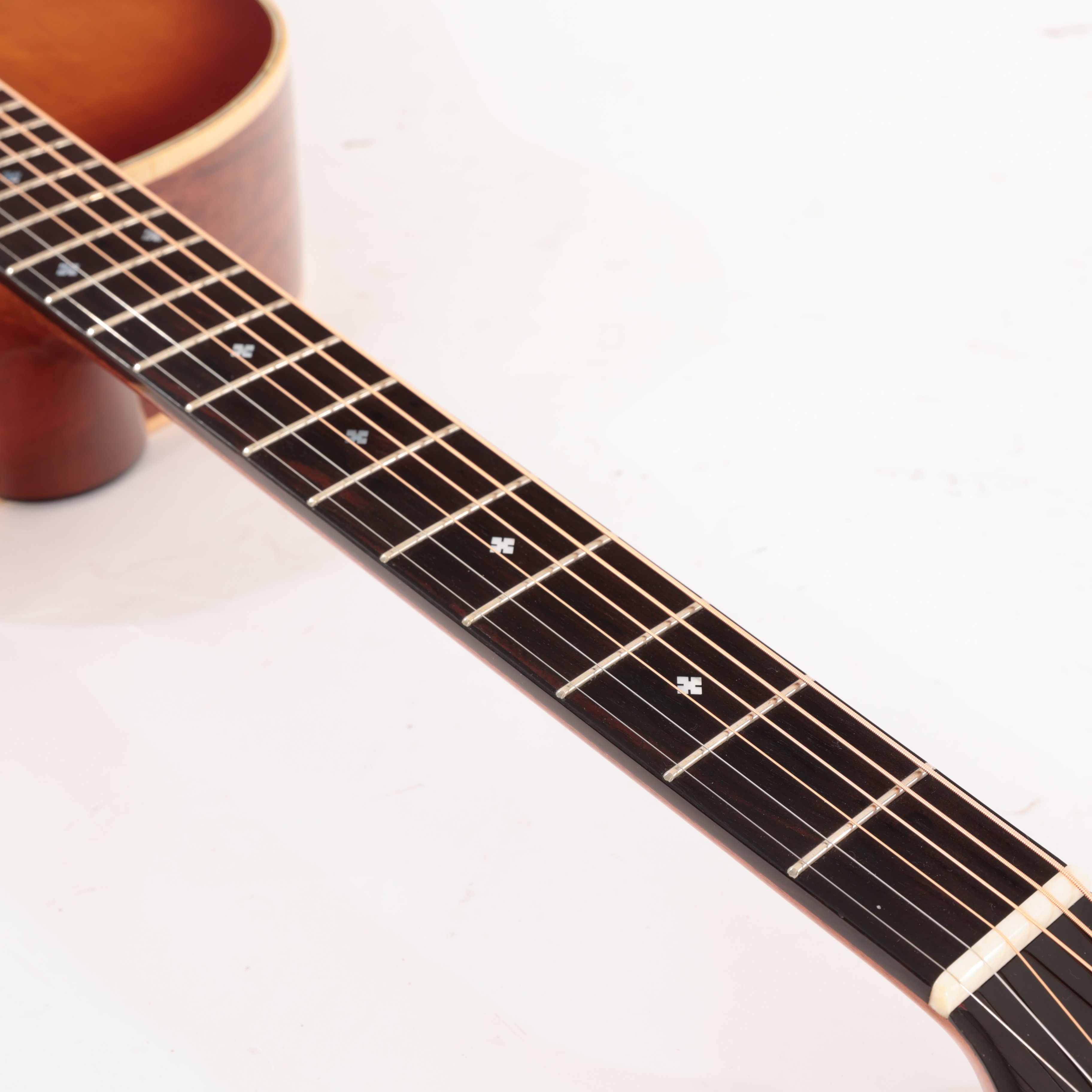 Second Hand Avalon D300 Americana Series Acoustic In Sunburst 1269 - SH-114-1269 (13).jpg