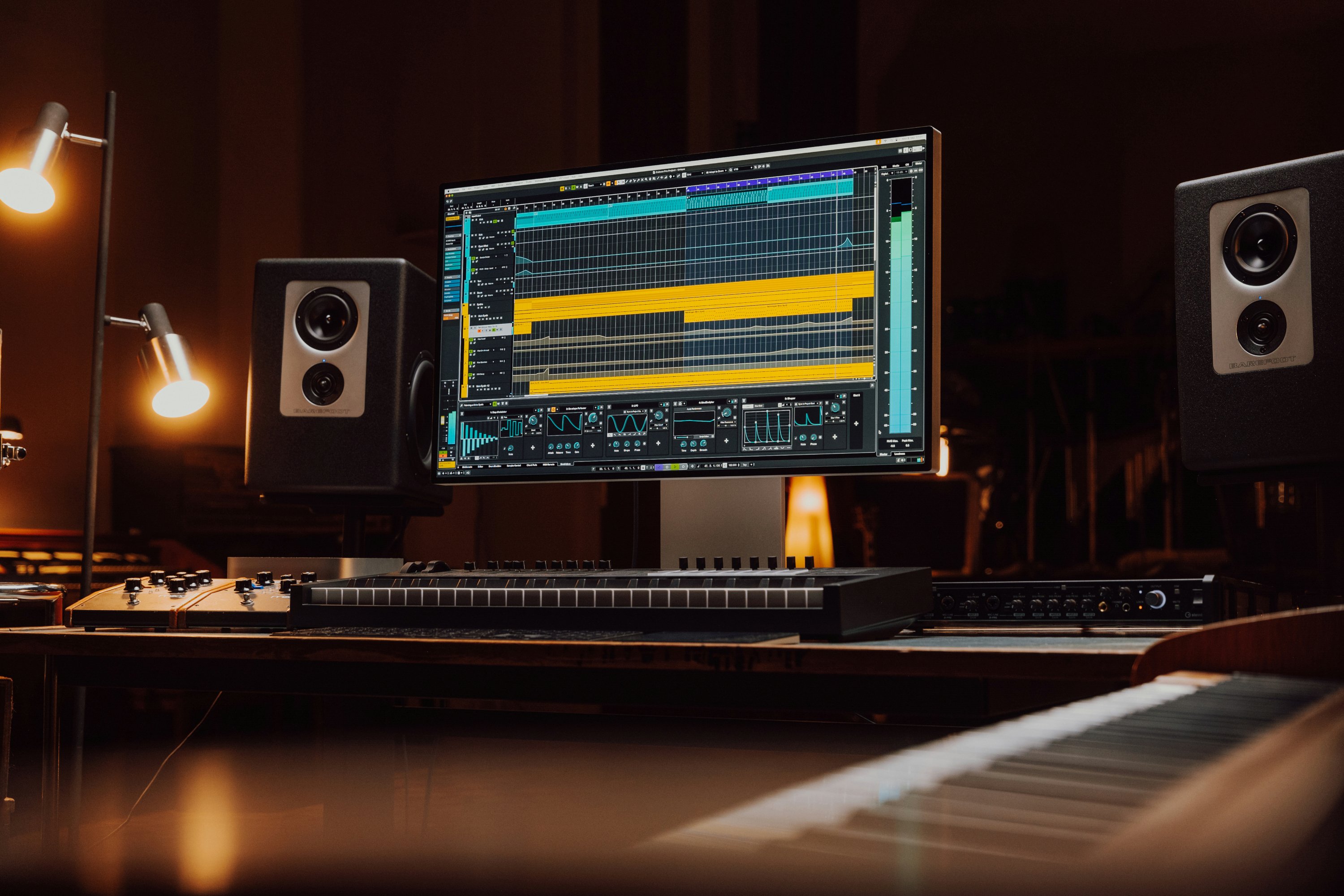Steinberg Cubase Pro 14 Retail Edition Upgrade from LE 12-14 Only  - Cubase 14_04.jpg