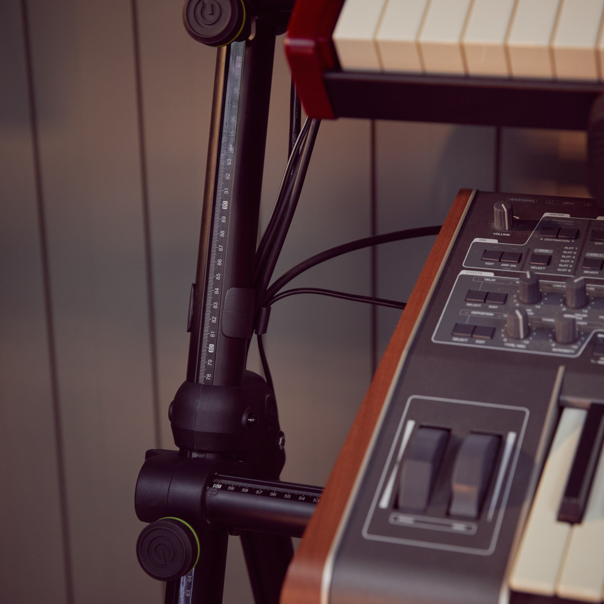 Gravity Multi Keyboard Stand - GKSMKS01B (26).jpg