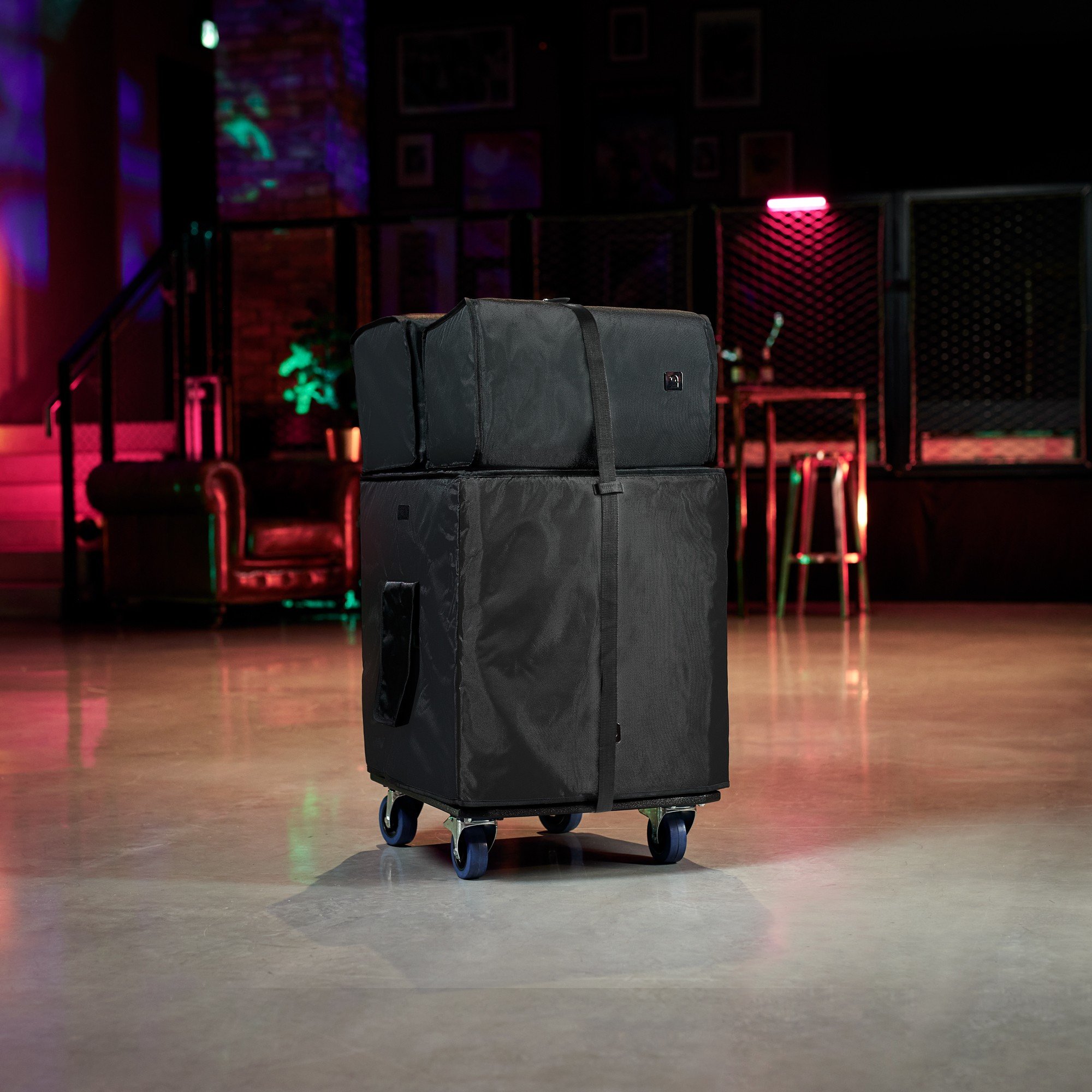 LD Systems Transport set of castor board and protective covers for DAVE 15 G4X - LDD15G4XBAGSET (4).jpg