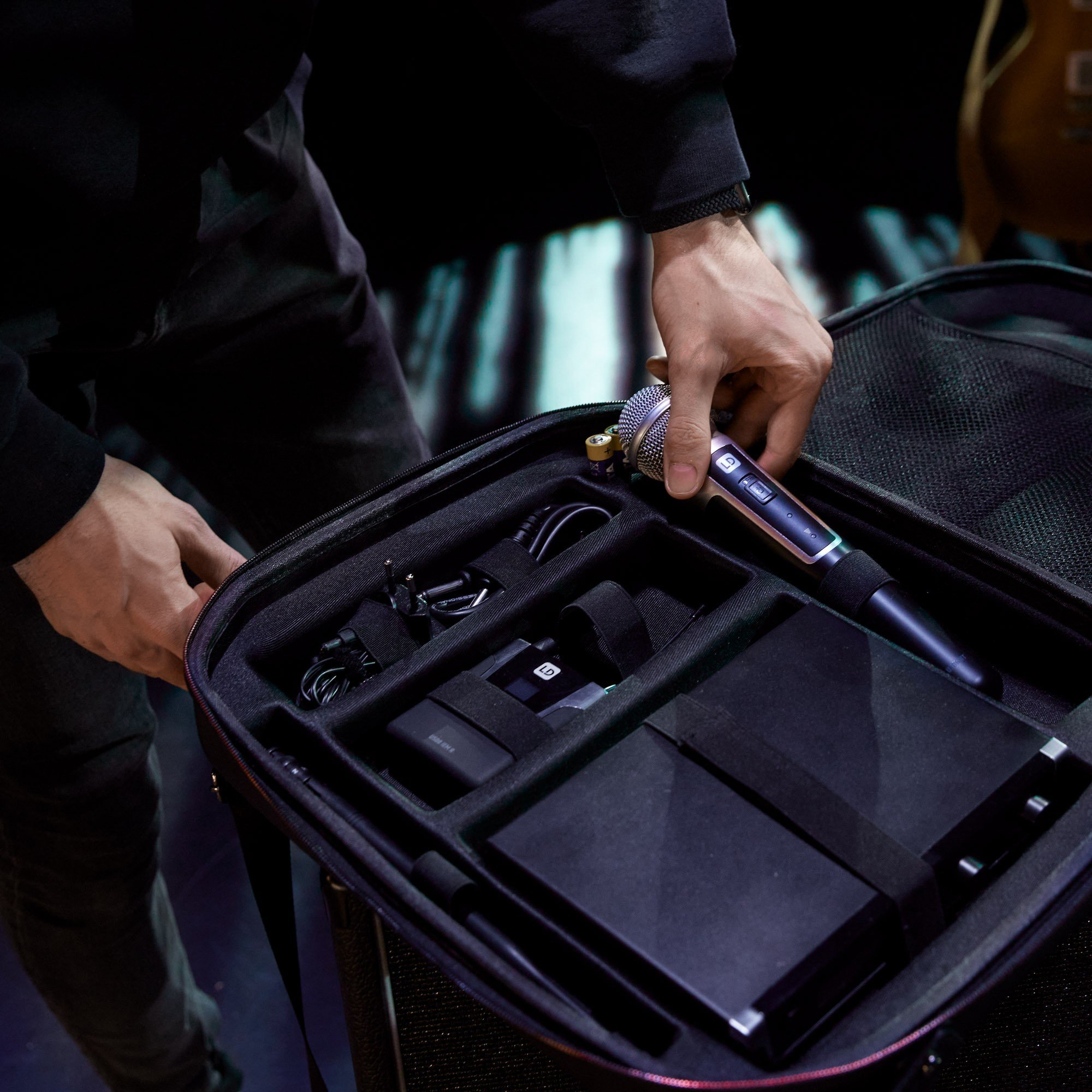 LD Systems Bag for wireless microphones,in-ear monitors & accessories - LDUBAG (14).jpg