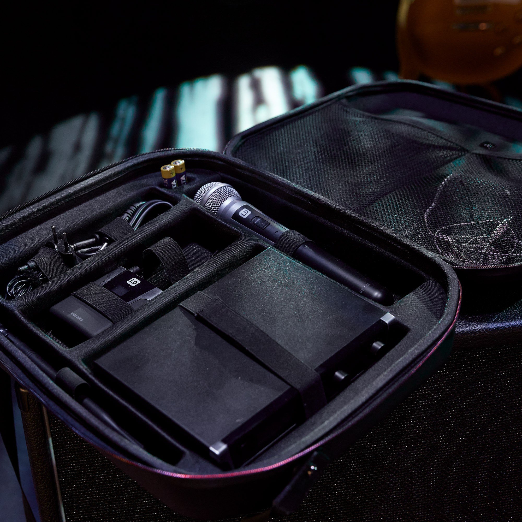 LD Systems Bag for wireless microphones,in-ear monitors & accessories - LDUBAG (13).jpg