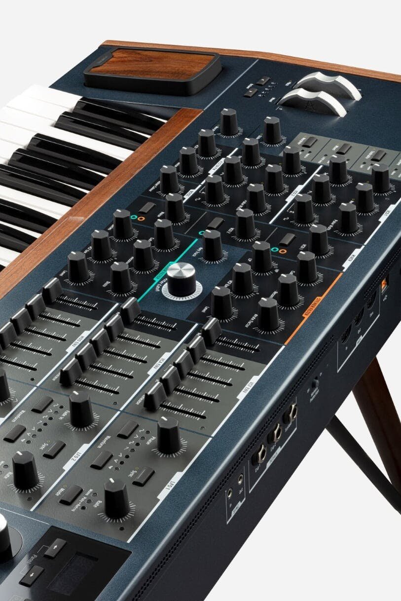 Arturia PolyBrute Polyphonic Analogue Synthesizer - 406713-1600093420502.jpg