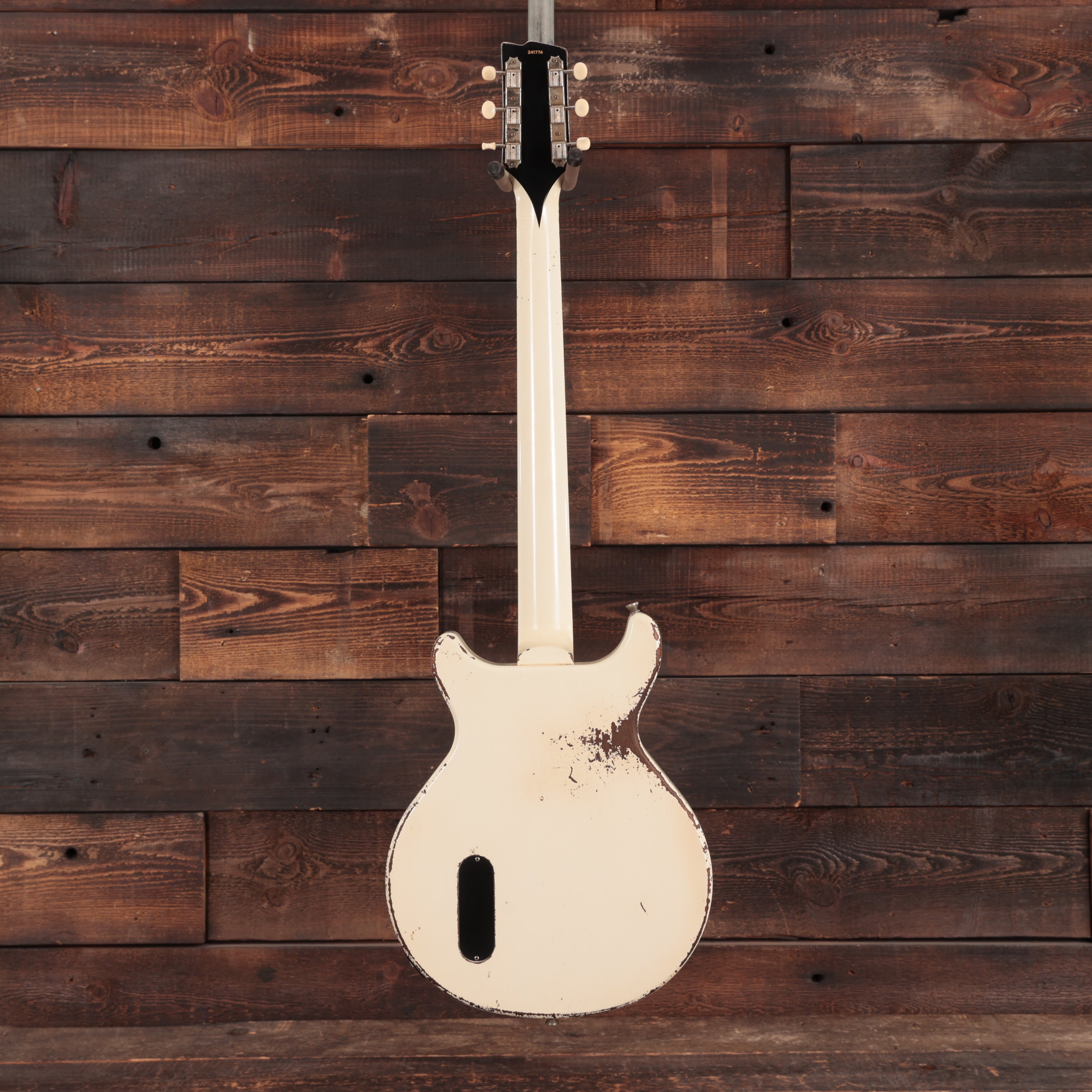 Rock N Roll Relics Thunders Standard Medium Aged in Olympic White  - 241774 (4).JPG