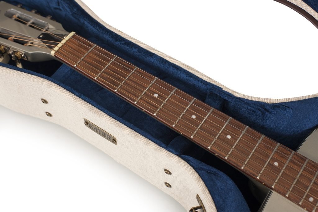 Gator Cases Journeyman Deluxe Wood Case for Resonator Guitars with Burlap Exterior - GW-JMRESO 4.jpg