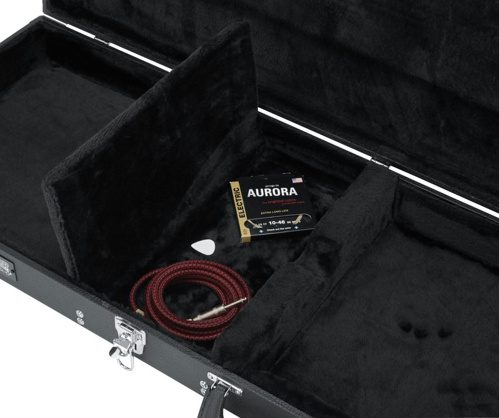 Gator Cases Deluxe Wood Case for Bass Guitars - GW-BASS 4.jpg