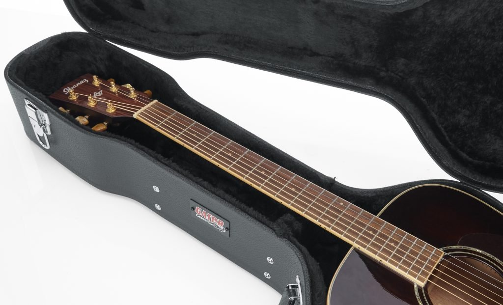 Gator Cases Deluxe Wood Case for Dreadnought Guitars - GW-DREAD 6.jpg