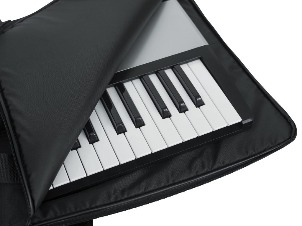 Gator Cases Economy Gig Bag for 88 Note Keyboards - GKBE-88 6.jpg