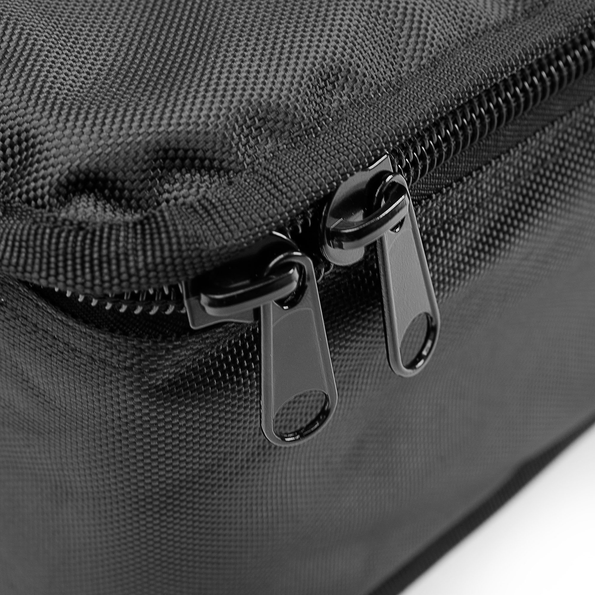 LD Systems Padded carrying bag for MAUI 28 G3 columns - LDM28G3SATBAG (10).jpg