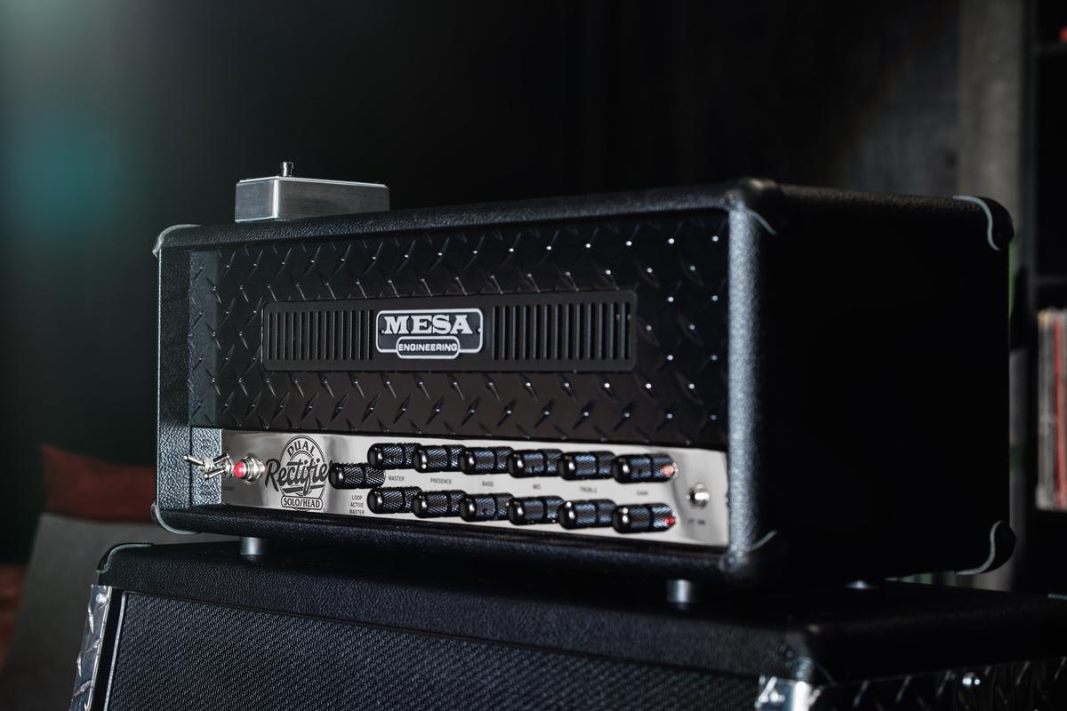 Mesa Boogie 100W 90s Dual Rectifier 2-Channel Amplifier Head in Black Bronco Chrome - 90s Dual Rectifier-03-1200x800-5b2df79.jpg