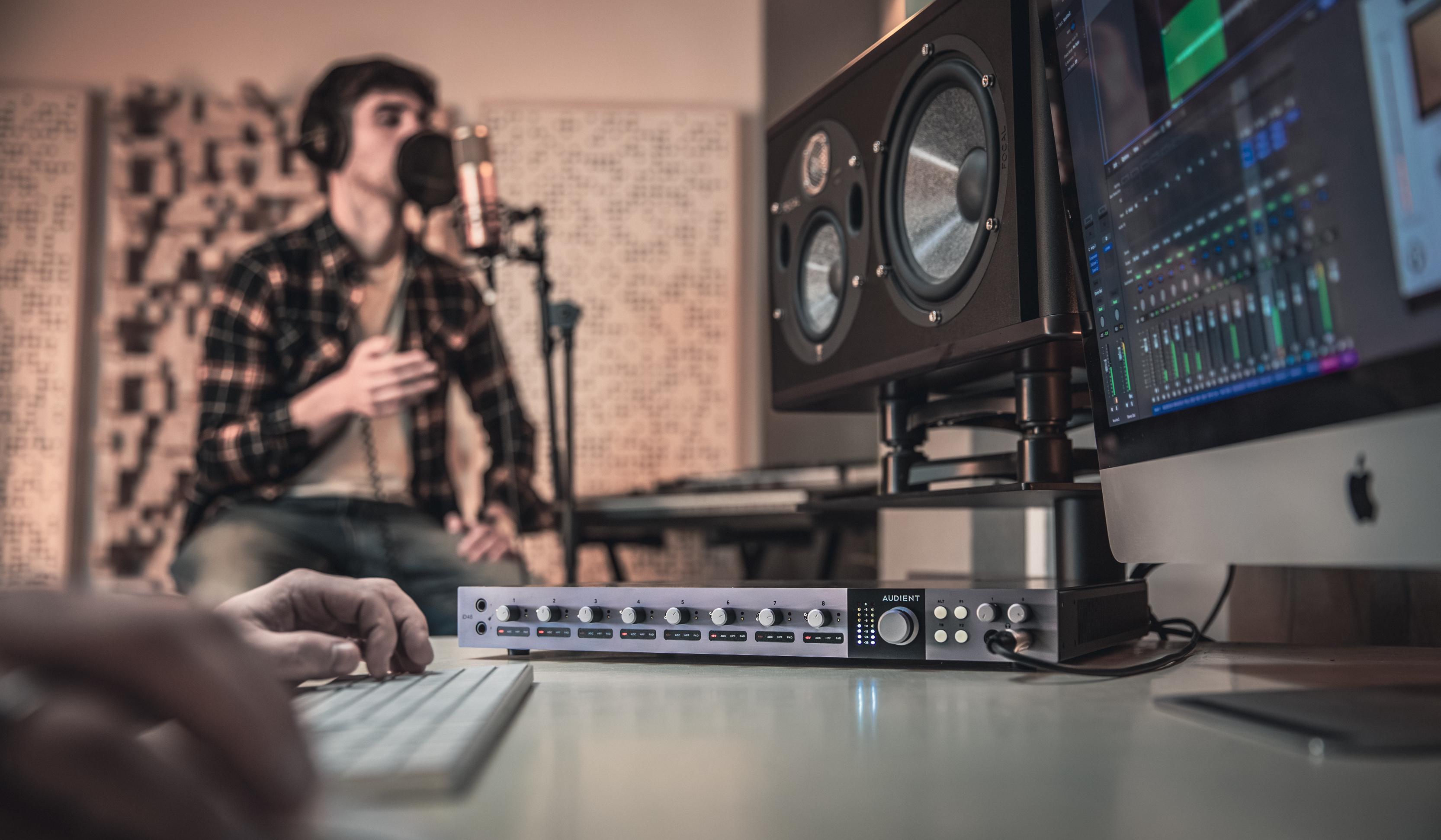 Audient ID48 - 24in | 28out USB Interface with 8 Mic Preamps - ID48 (1).jpg